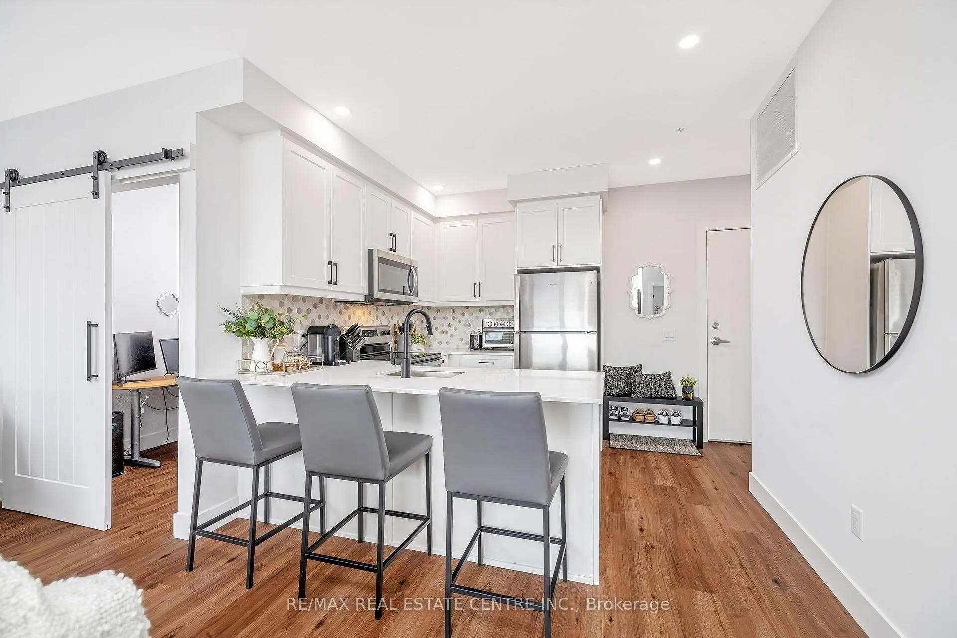 Photo 1 of 1000 Lackner Place, Kitchener — HOMEH