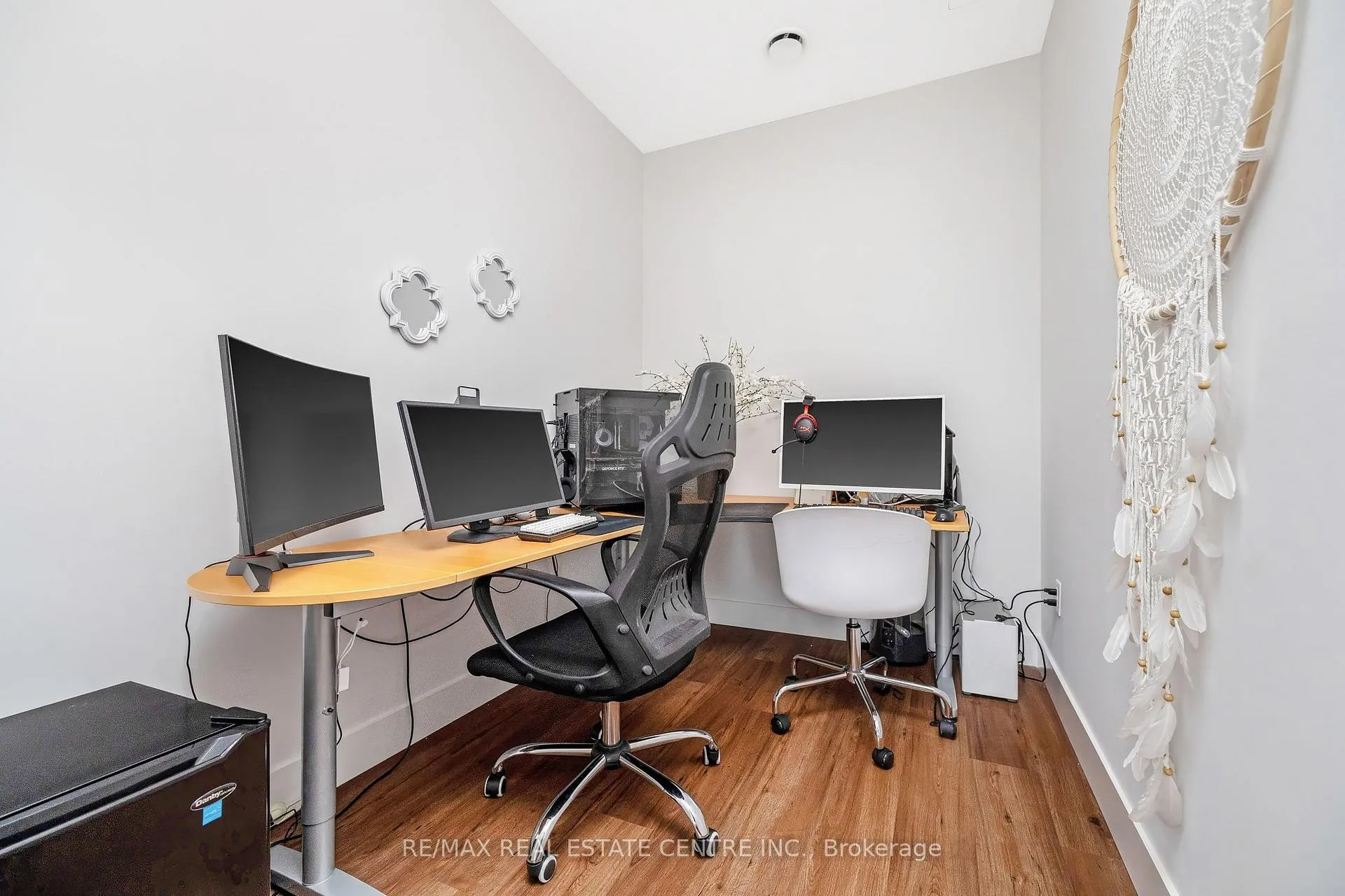 Photo 13 of 1000 Lackner Place, Kitchener — HOMEH