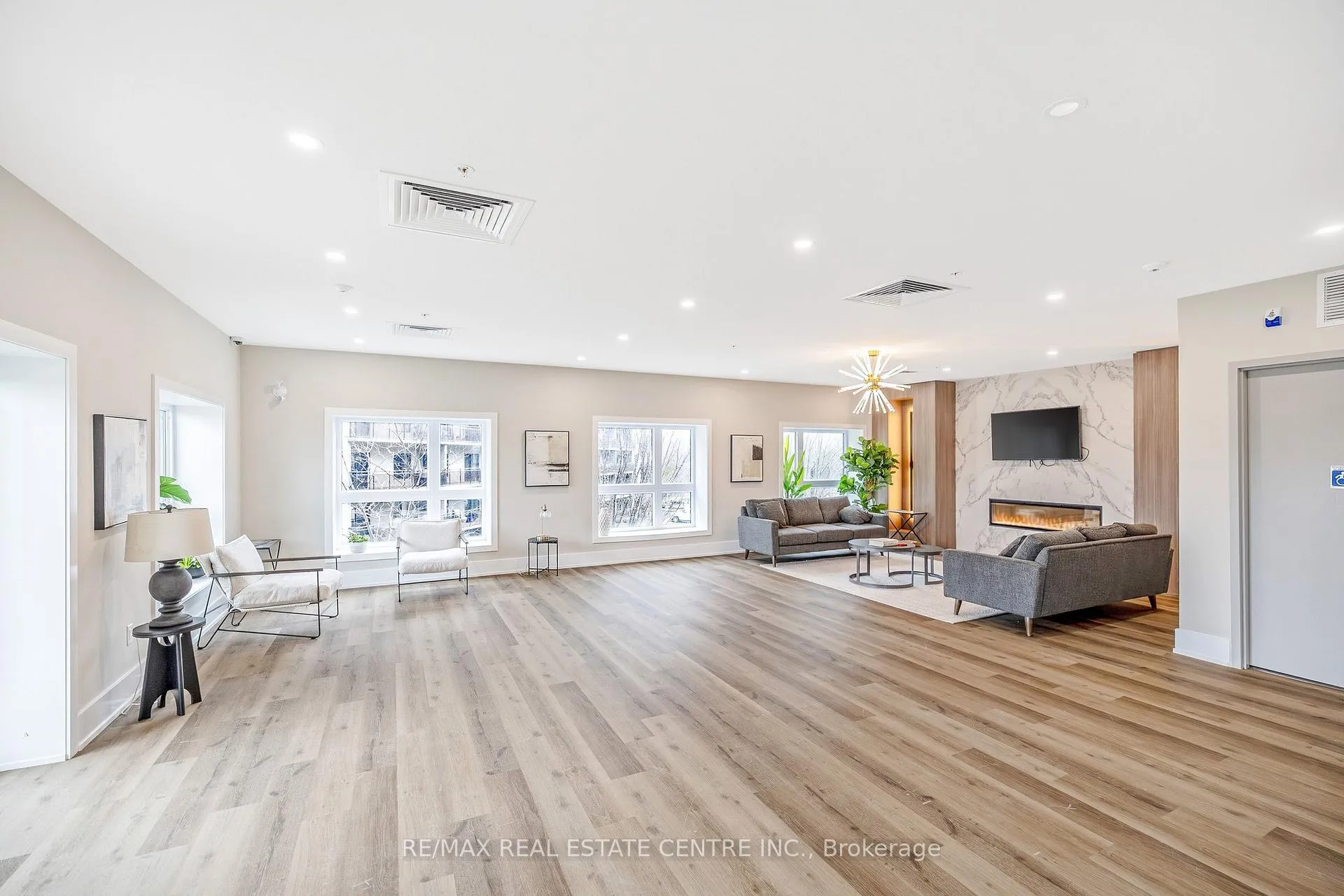 Photo 26 of 1000 Lackner Place, Kitchener — HOMEH
