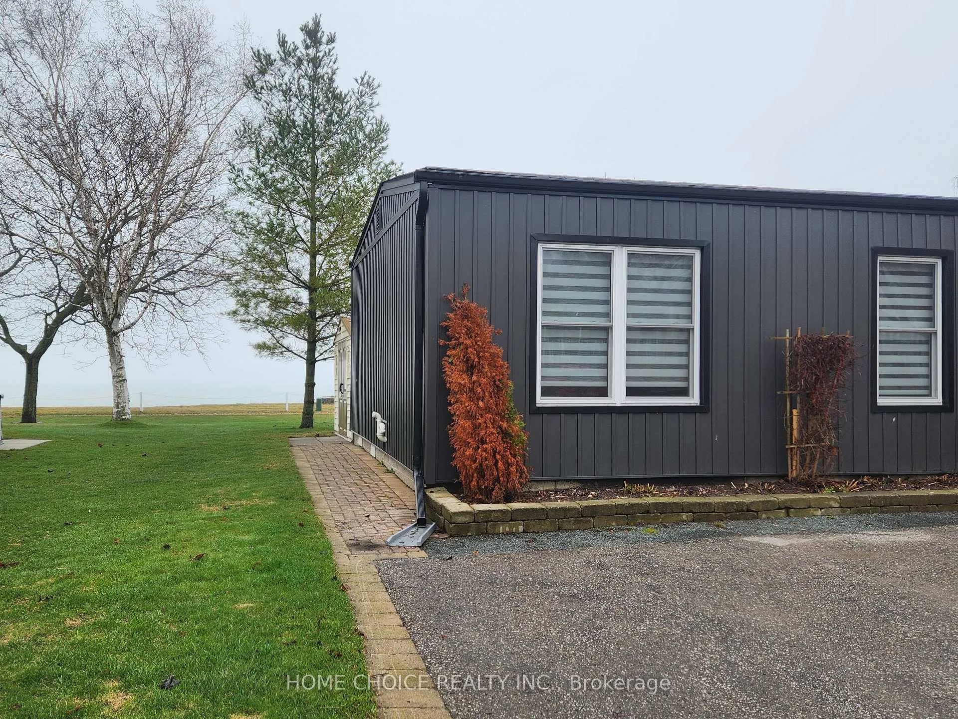 Photo 2 of 87 Bluffs Road, Clarington, Newcastle — HOMEH