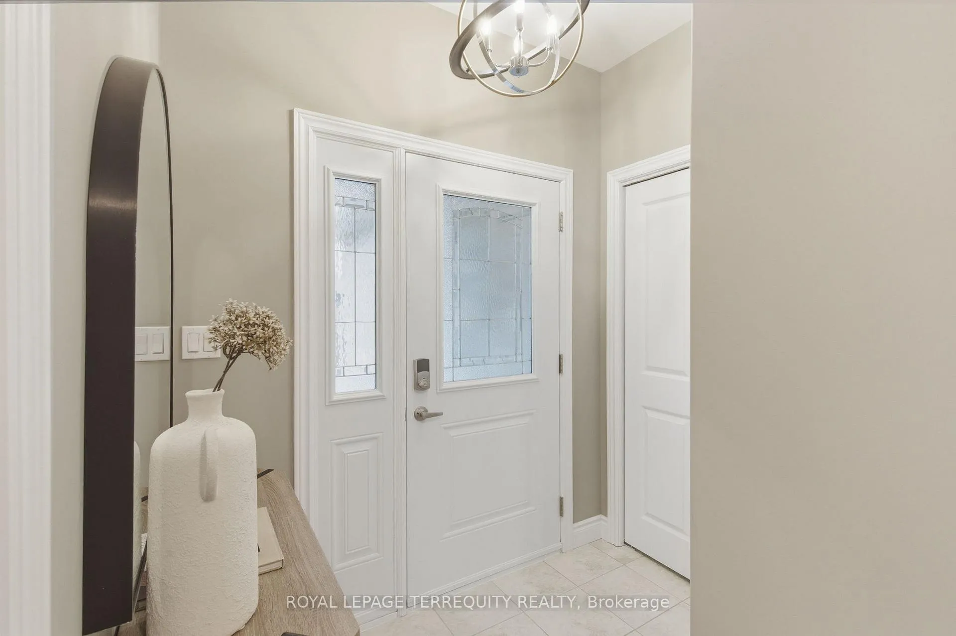Photo 4 of 32 Birchmount Street, Quinte West, Murray Ward — HOMEH