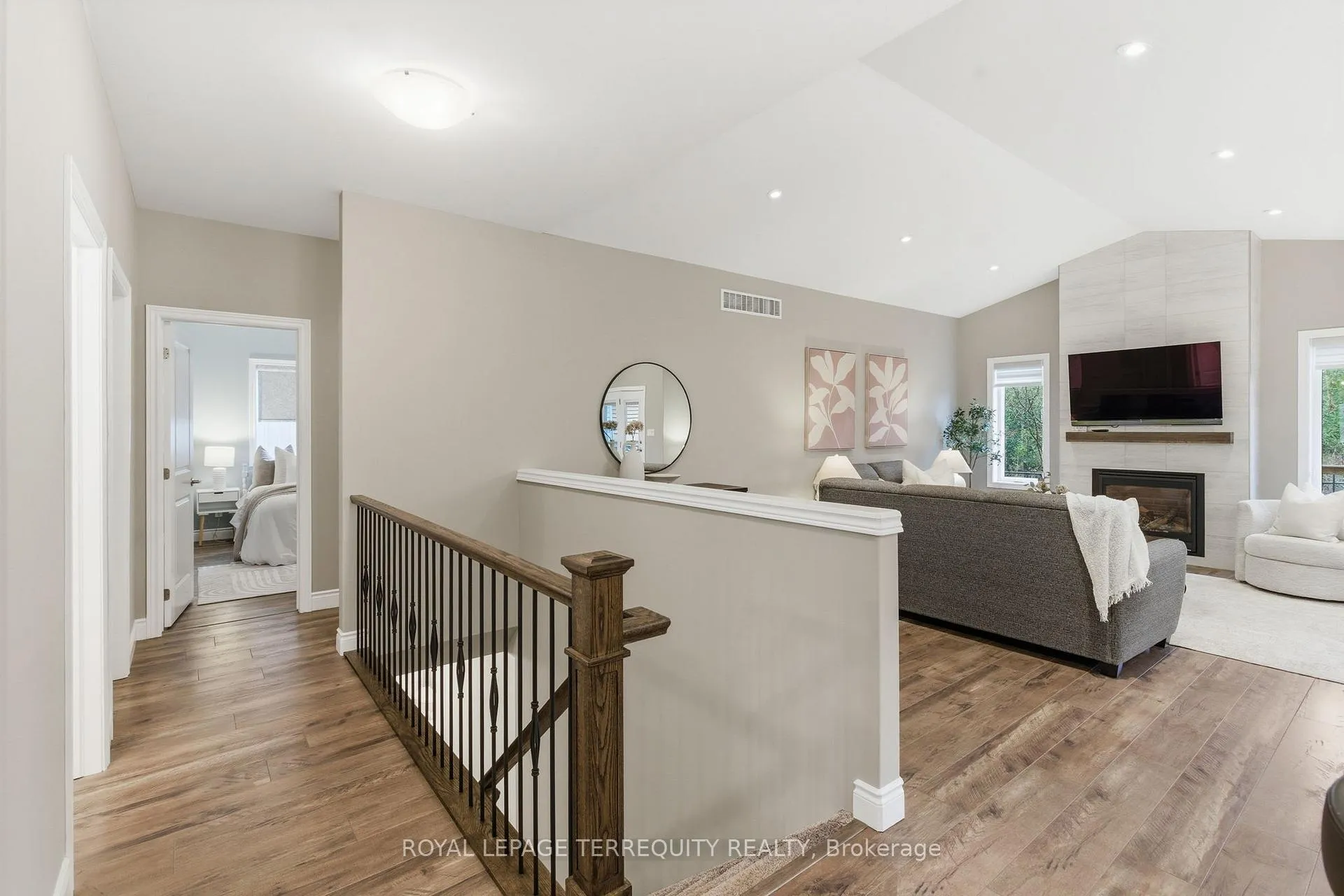 Photo 20 of 32 Birchmount Street, Quinte West, Murray Ward — HOMEH