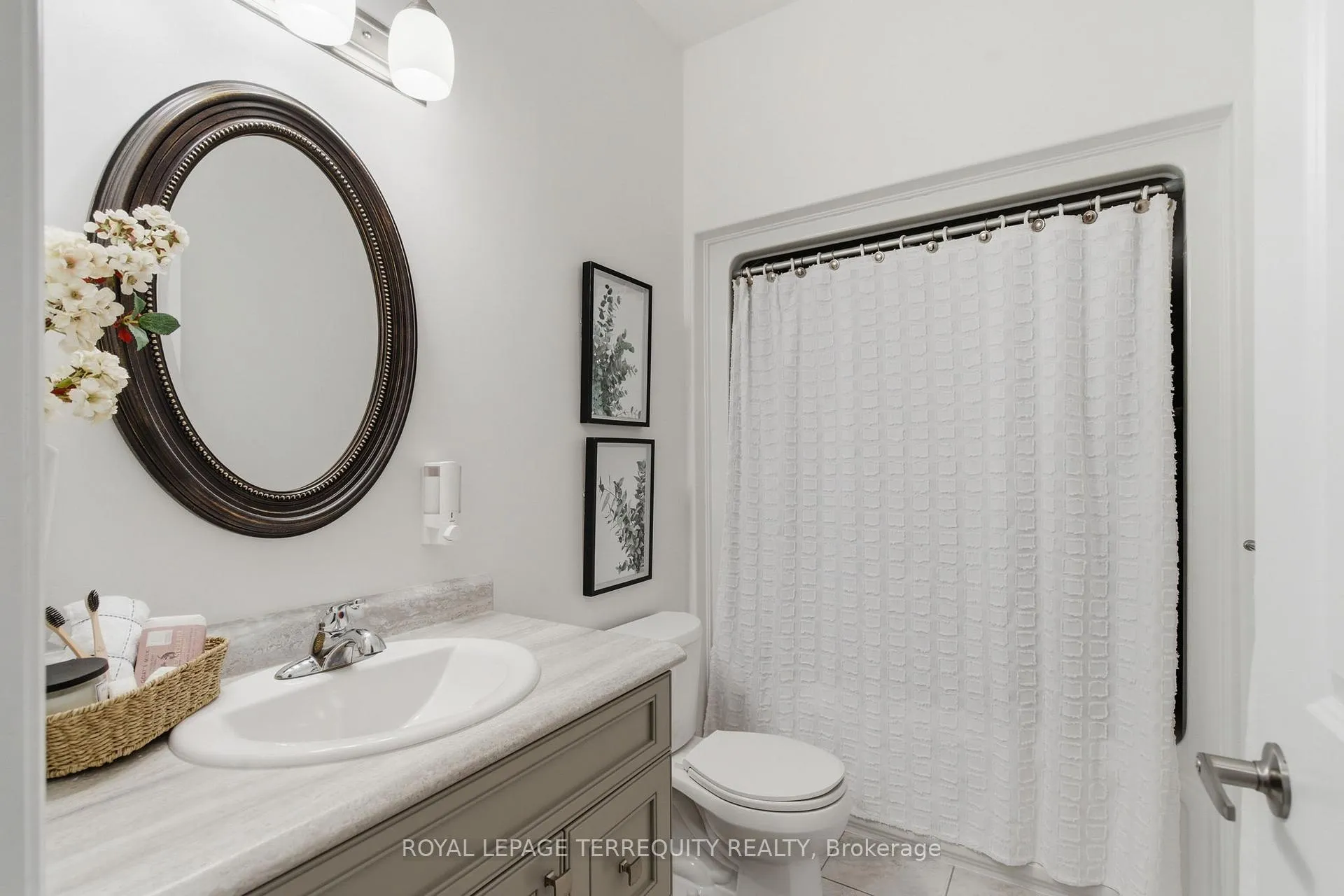 Photo 21 of 32 Birchmount Street, Quinte West, Murray Ward — HOMEH