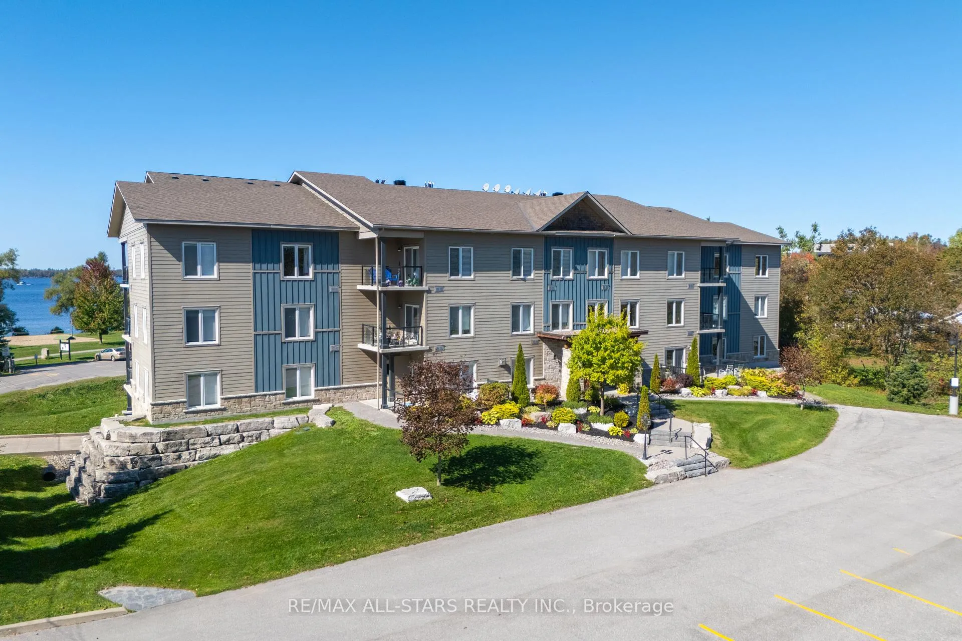 Photo of Unit 104, 94 Francis Street W