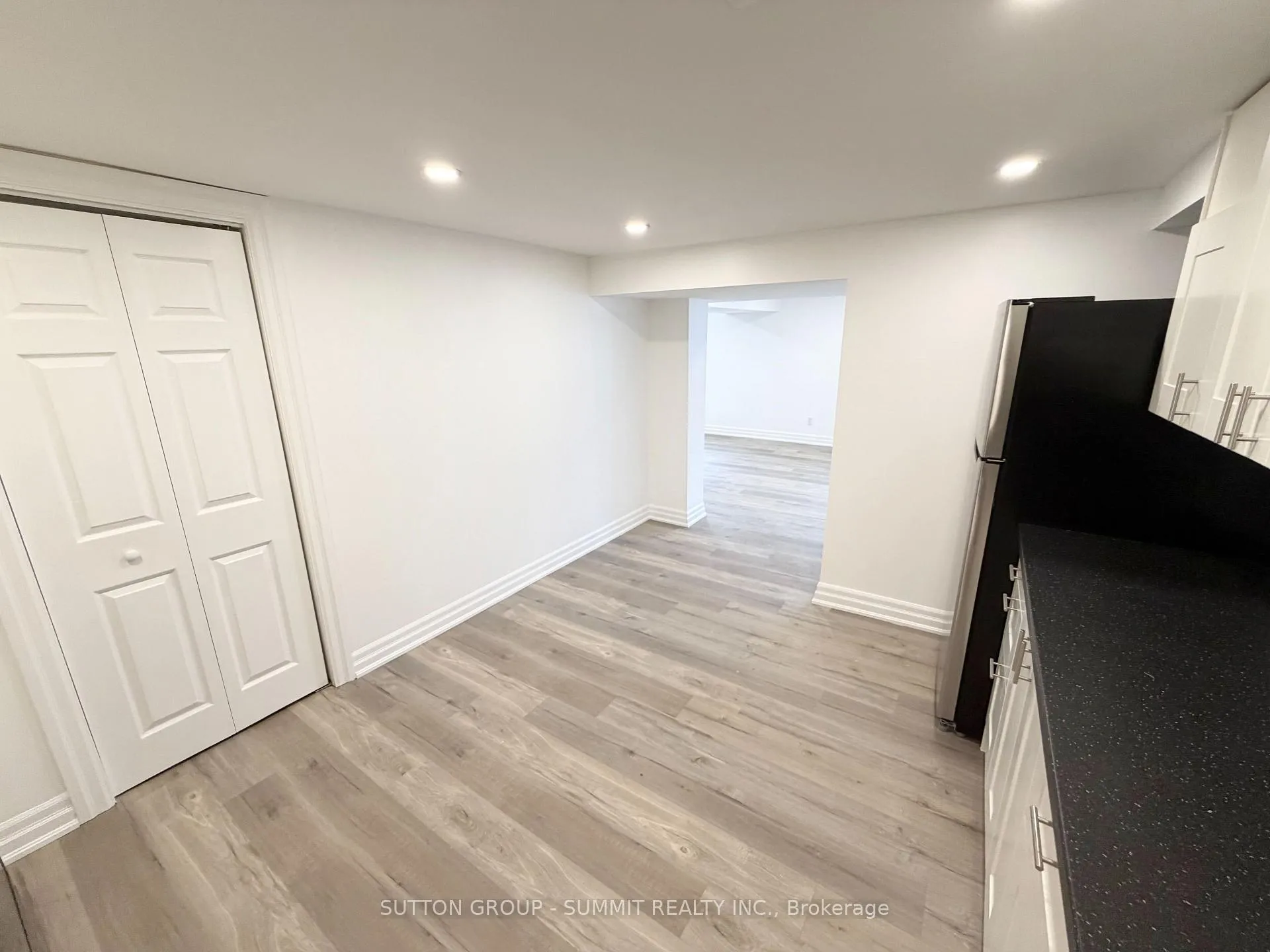 Photo 3 of 482 East 37th (Basement) Street, Hamilton, Burkholme — HOMEH
