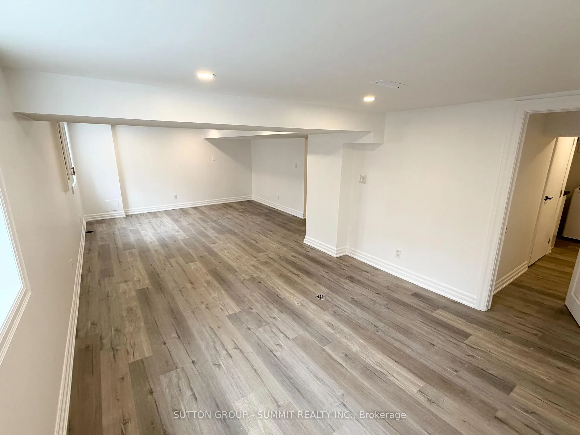 Photo 11 of 482 East 37th (Basement) Street, Hamilton, Burkholme — HOMEH