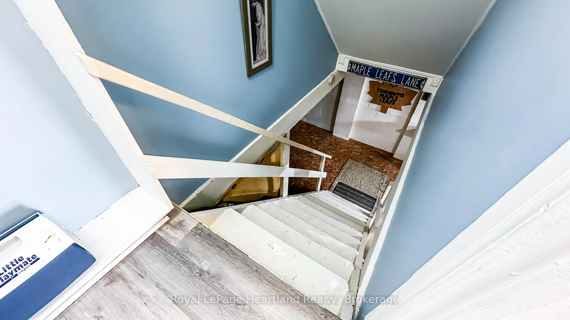 Photo 26 of 21 St Charles Place, Huron East, Vanastra — HOMEH