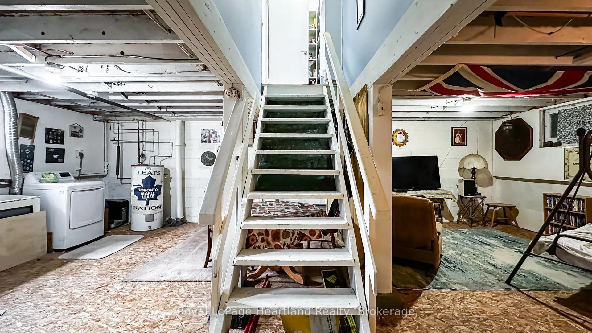 Photo 27 of 21 St Charles Place, Huron East, Vanastra — HOMEH