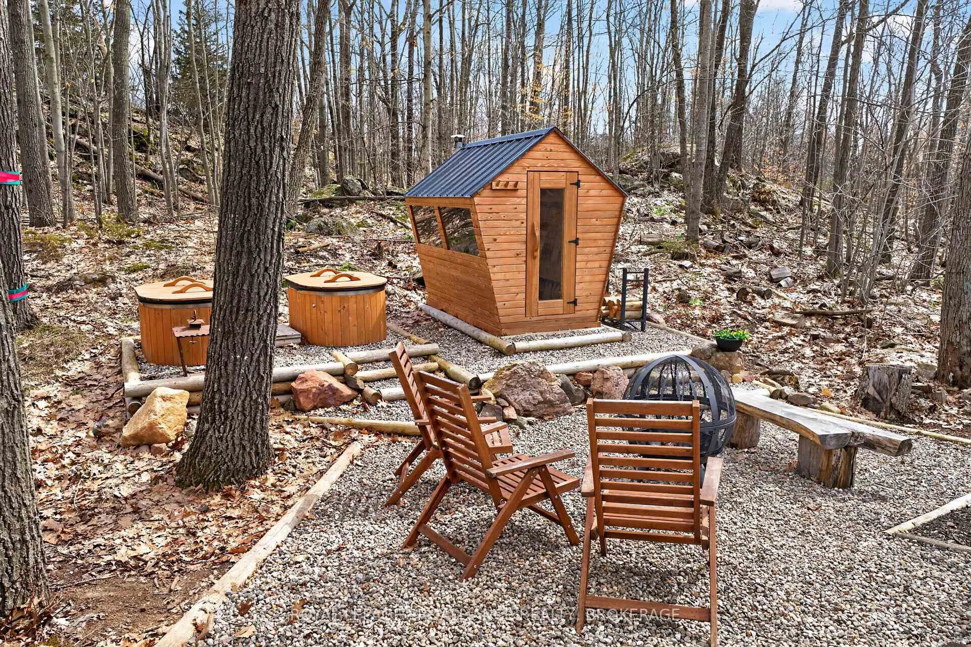 Photo 10 of 5025 North Shore Road, Frontenac, Frontenac South — HOMEH