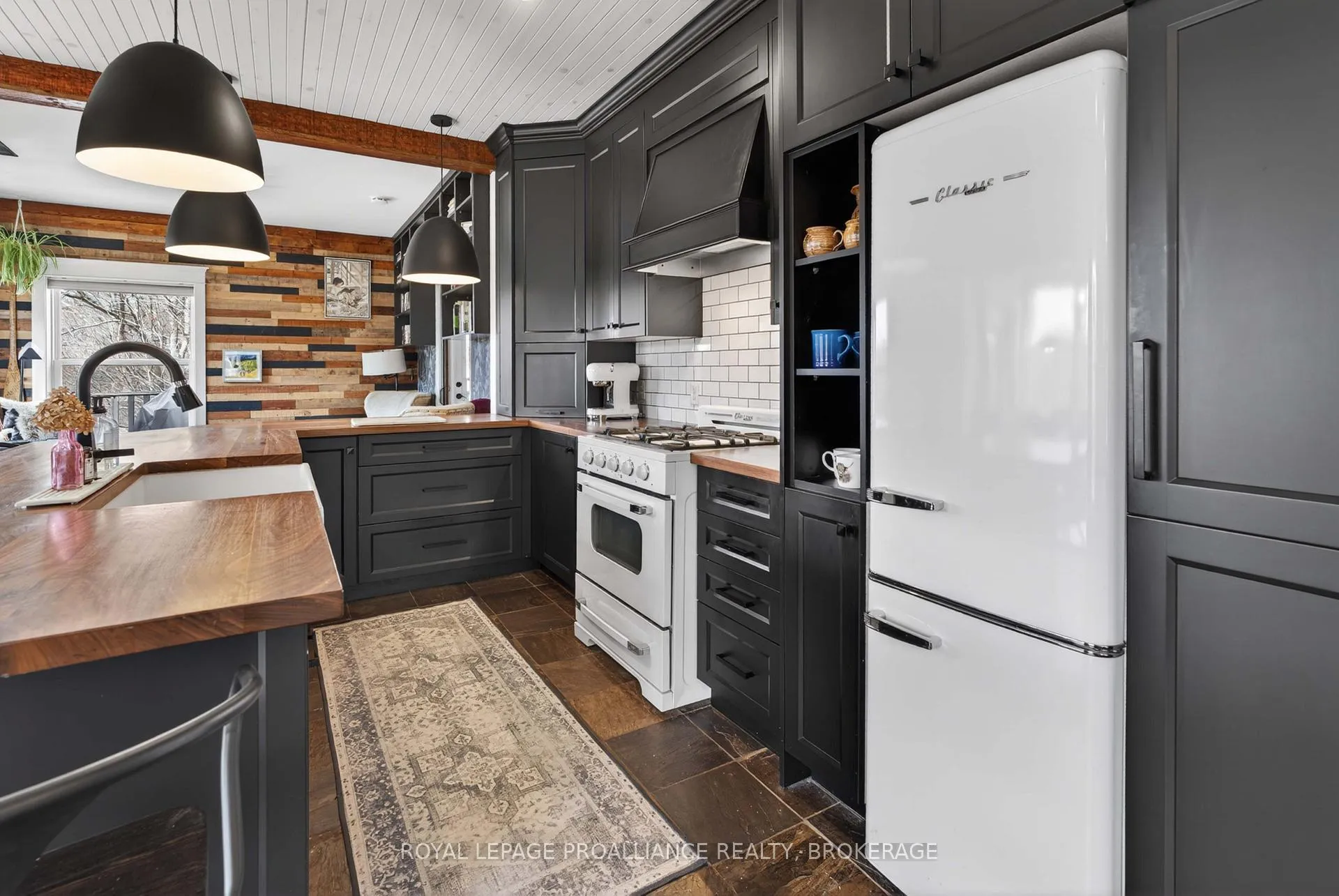Photo 28 of 5025 North Shore Road, Frontenac, Frontenac South — HOMEH