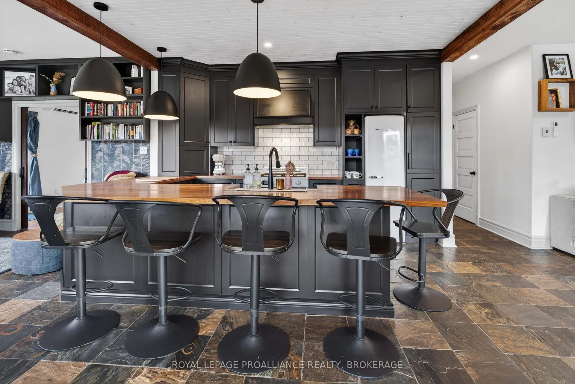 Photo 30 of 5025 North Shore Road, Frontenac, Frontenac South — HOMEH
