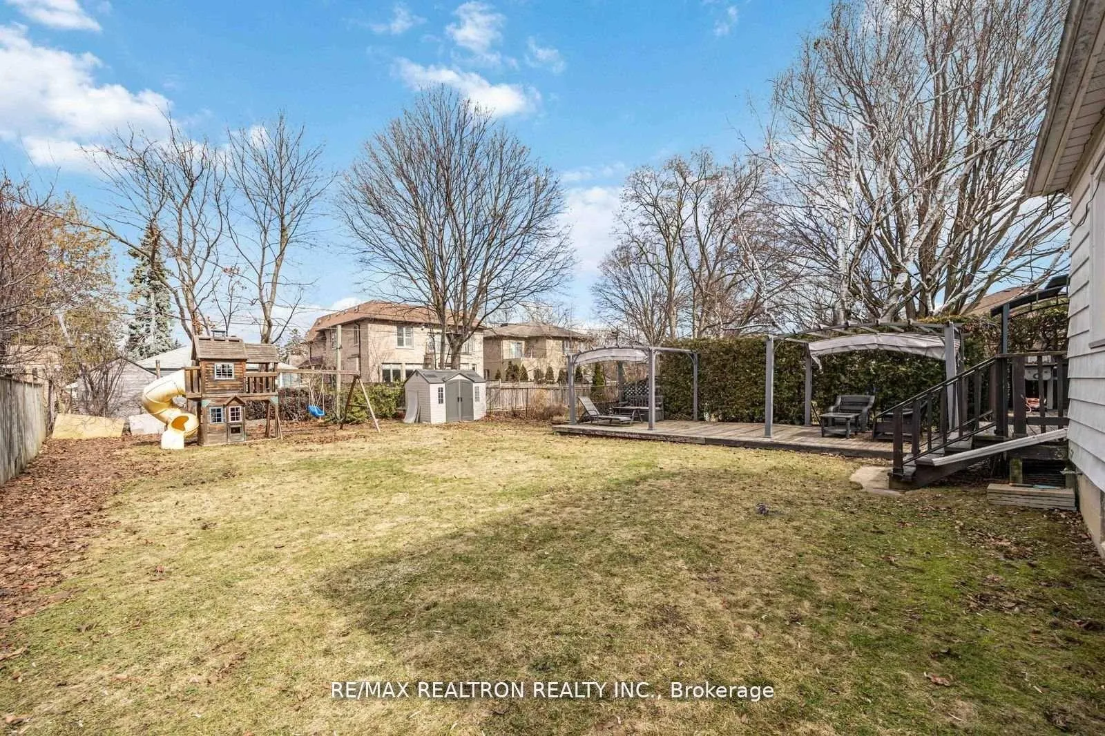 Photo 44 of 40 Highland Park Boulevard, Markham, Grandview — HOMEH