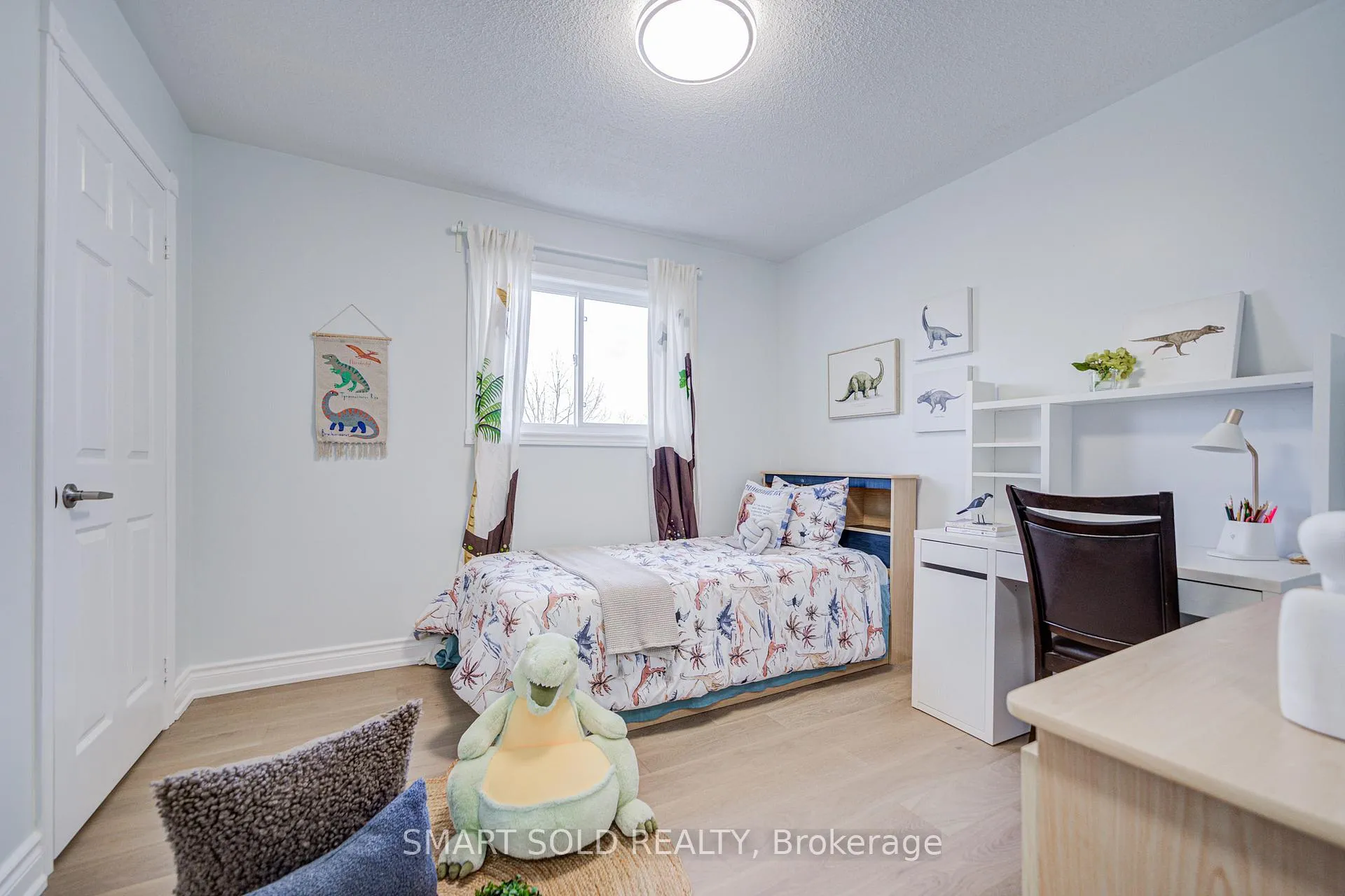 Photo 27 of 53 Cassia Crescent, Vaughan, Maple — HOMEH