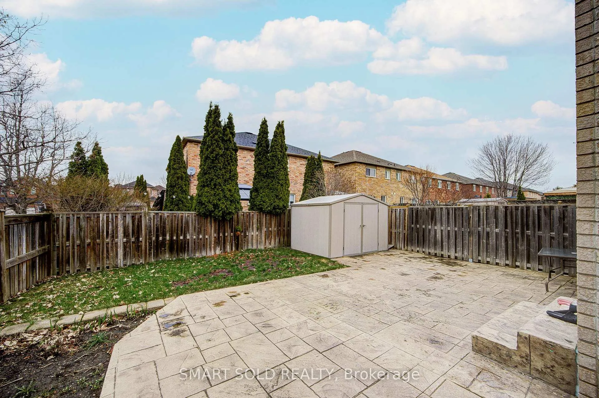Photo 39 of 53 Cassia Crescent, Vaughan, Maple — HOMEH
