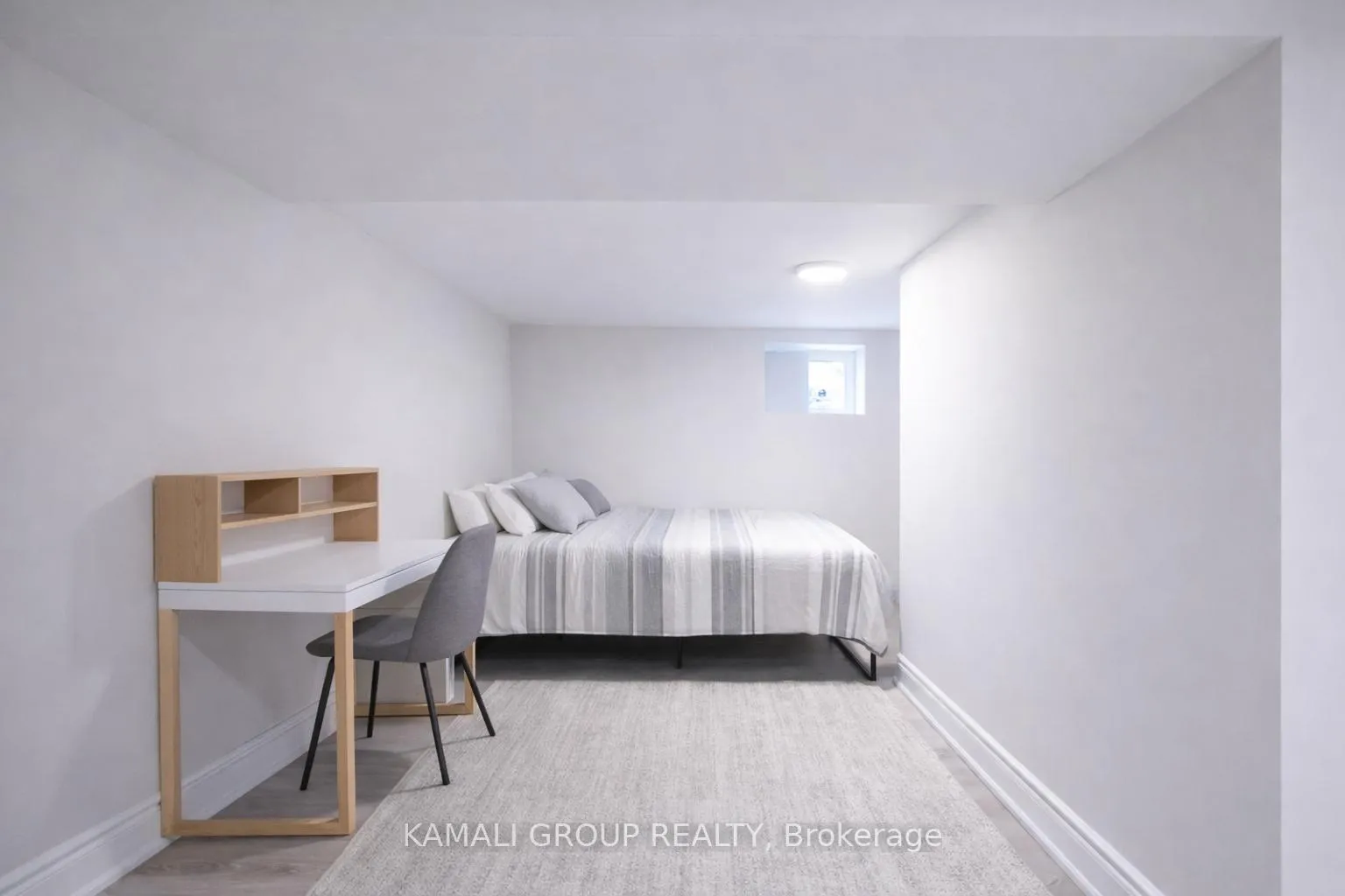 Photo 12 of Unit MAIN, 4554 Third Avenue, Niagara Falls, Cherrywood — HOMEH