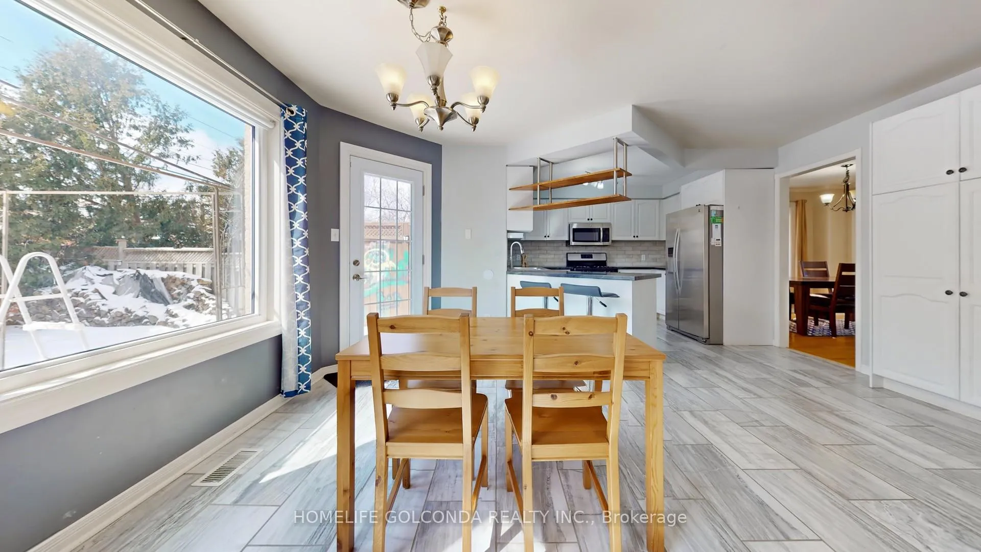 Photo 19 of 39 Etherington Crescent, Barrie, West Bayfield — HOMEH