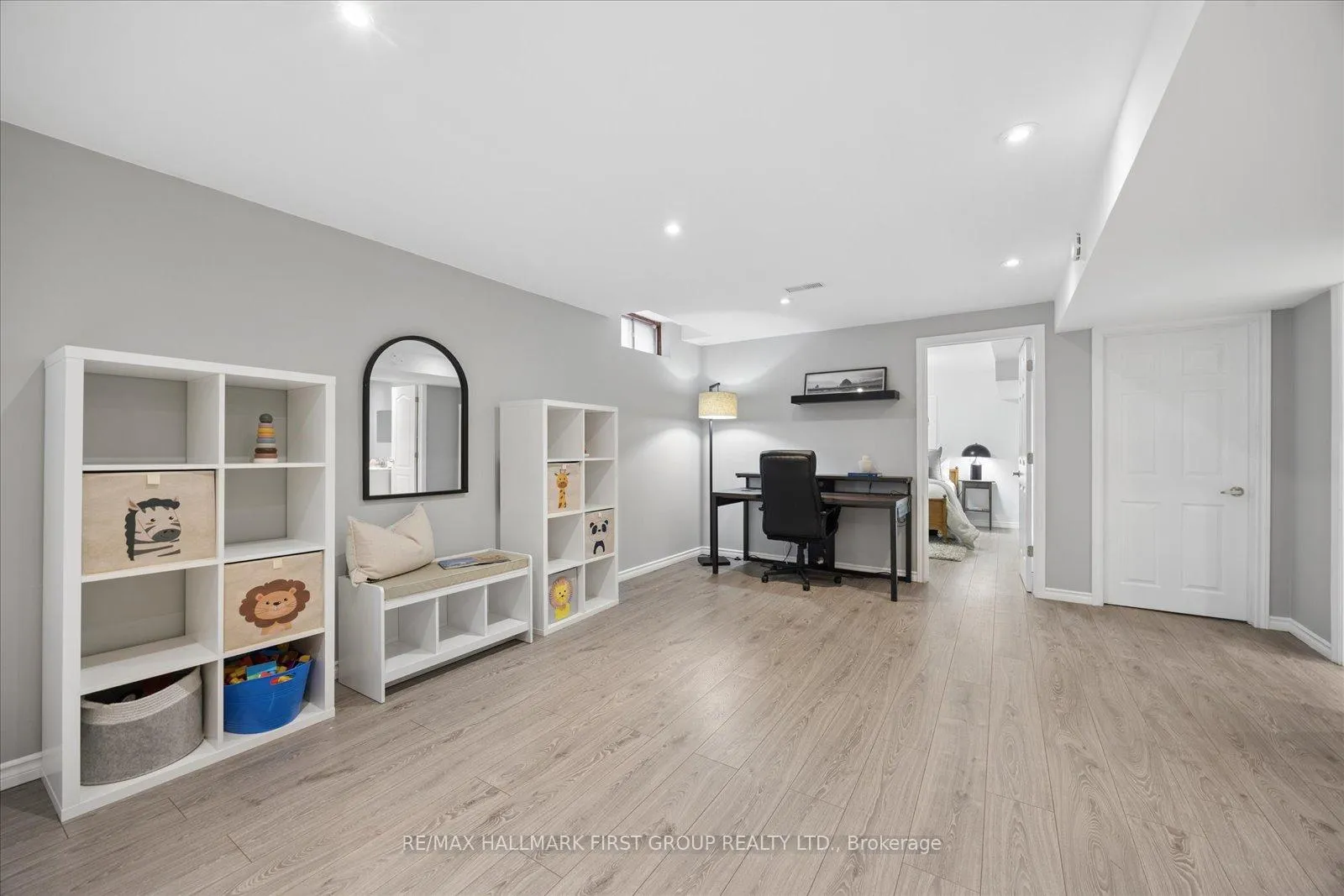 Photo 20 of 56 Longstaff Drive, Ajax, Central — HOMEH