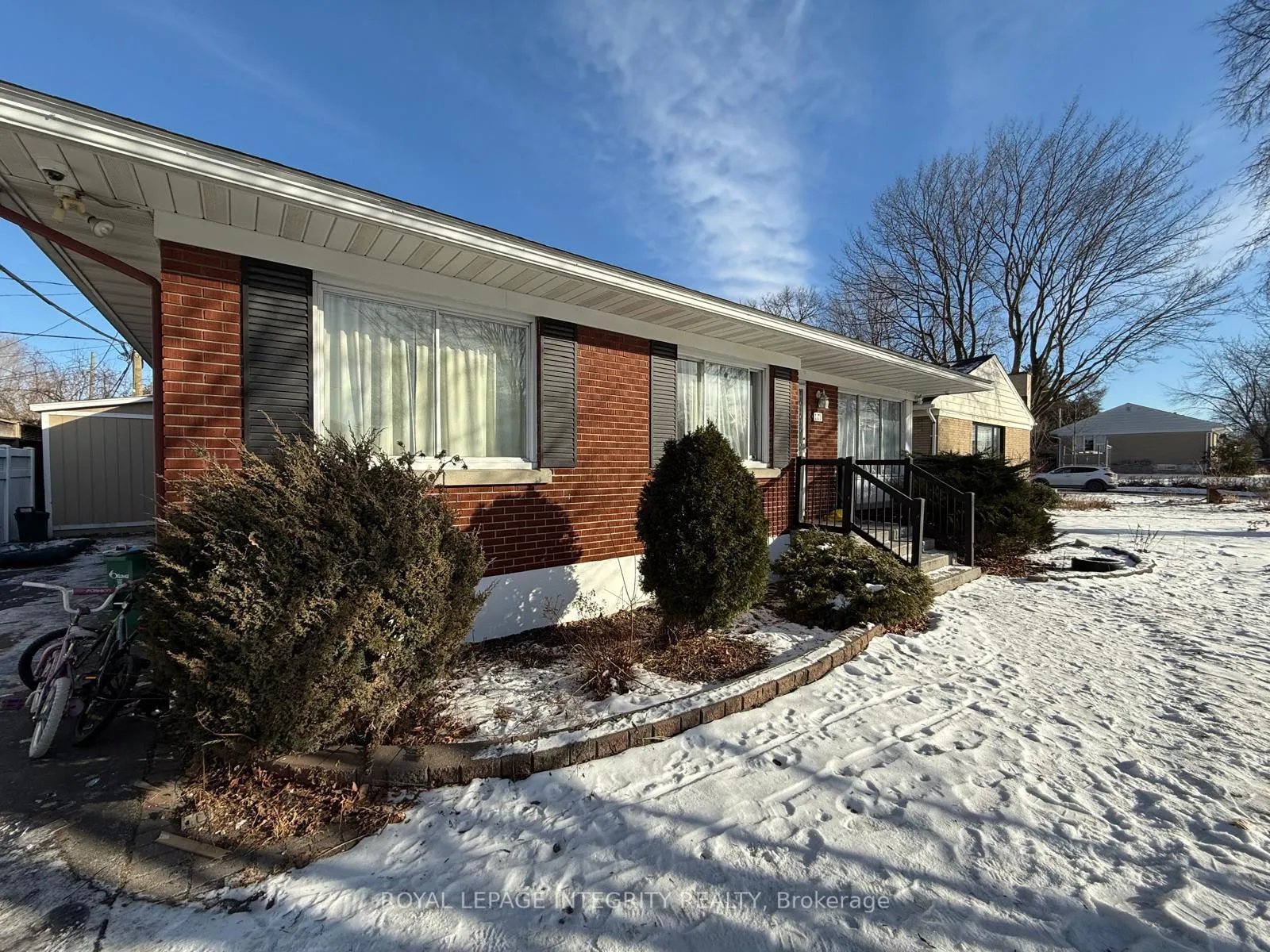 Photo 2 of Unit B, 1171 Checkers Road, Ottawa, Bel Air Park — HOMEH