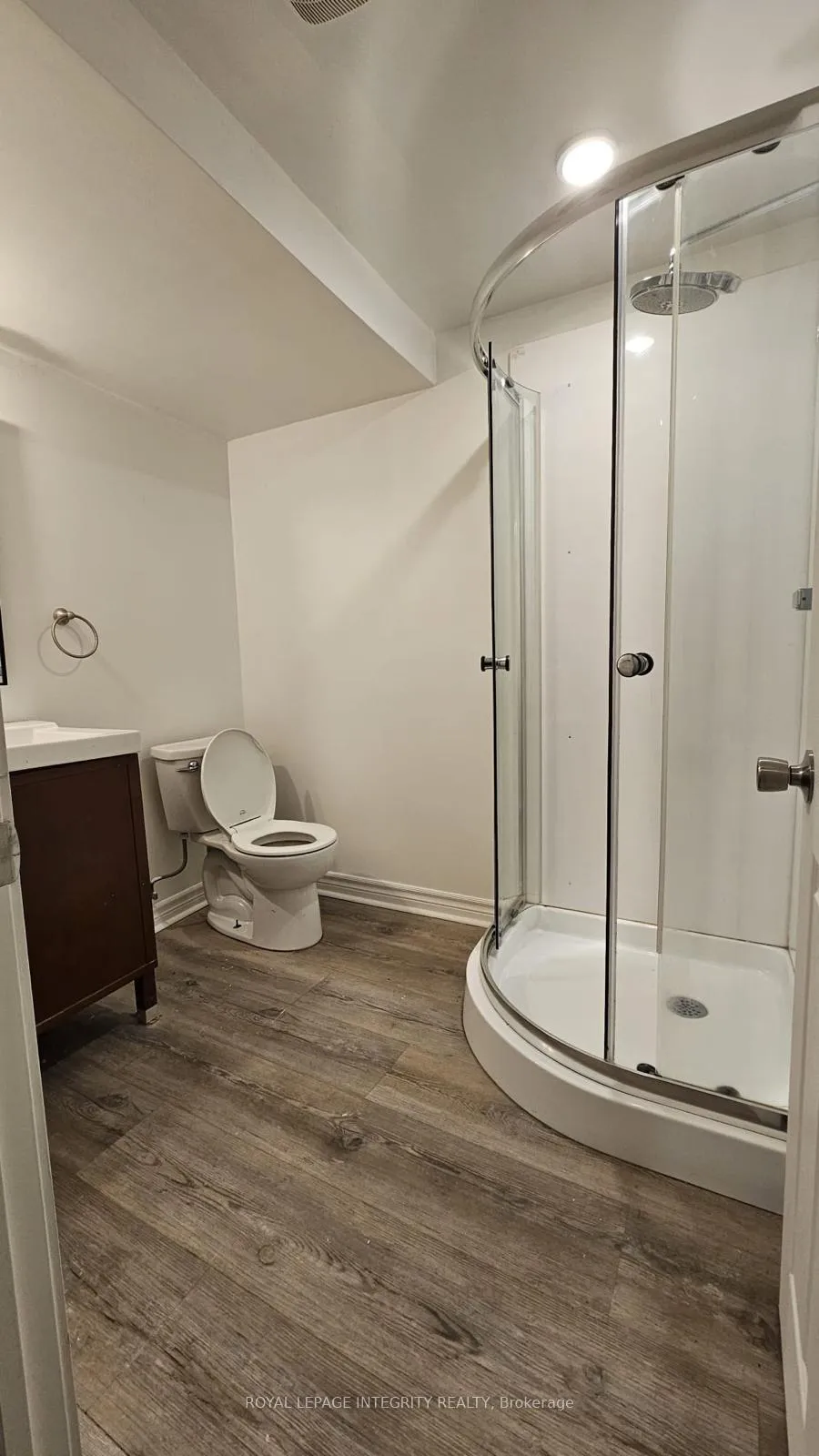 Photo 6 of Unit B, 1171 Checkers Road, Ottawa, Bel Air Park — HOMEH