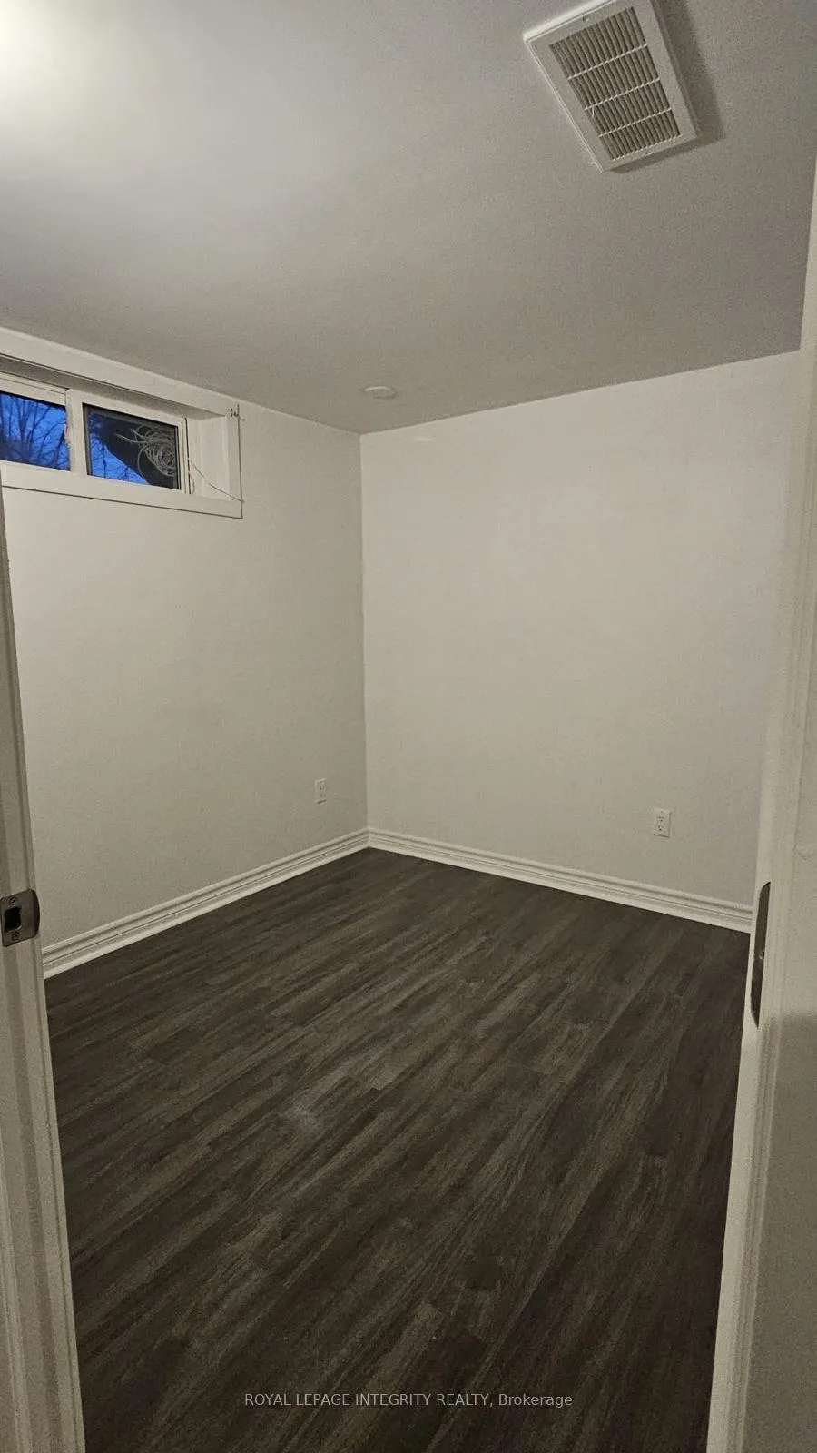 Photo 11 of Unit B, 1171 Checkers Road, Ottawa, Bel Air Park — HOMEH