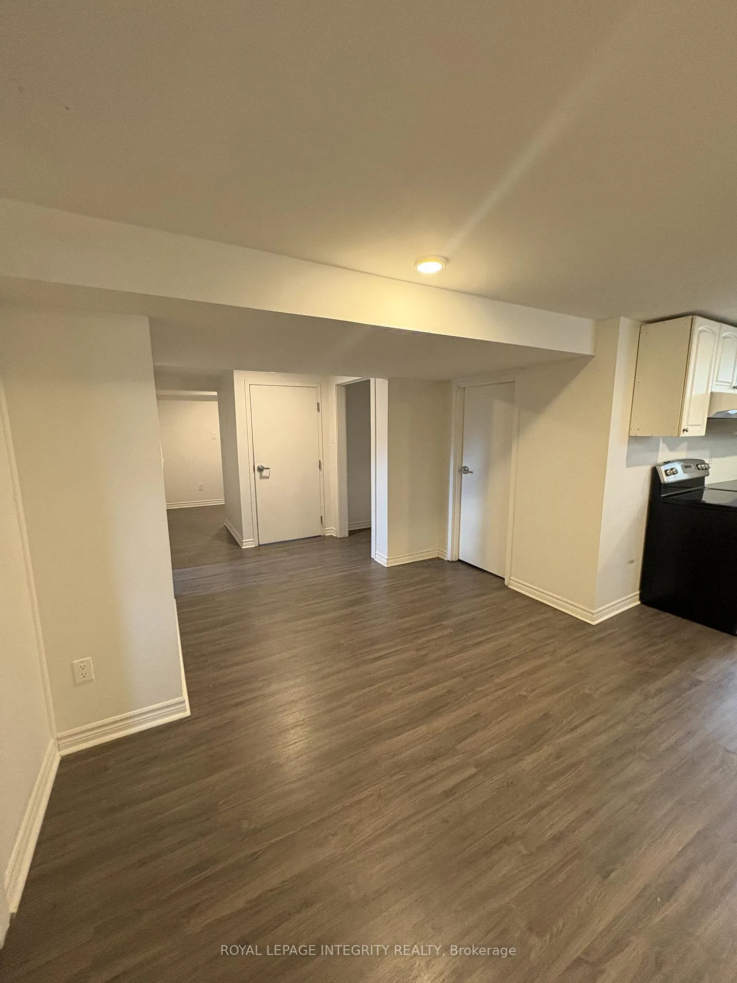 Photo 15 of Unit B, 1171 Checkers Road, Ottawa, Bel Air Park — HOMEH