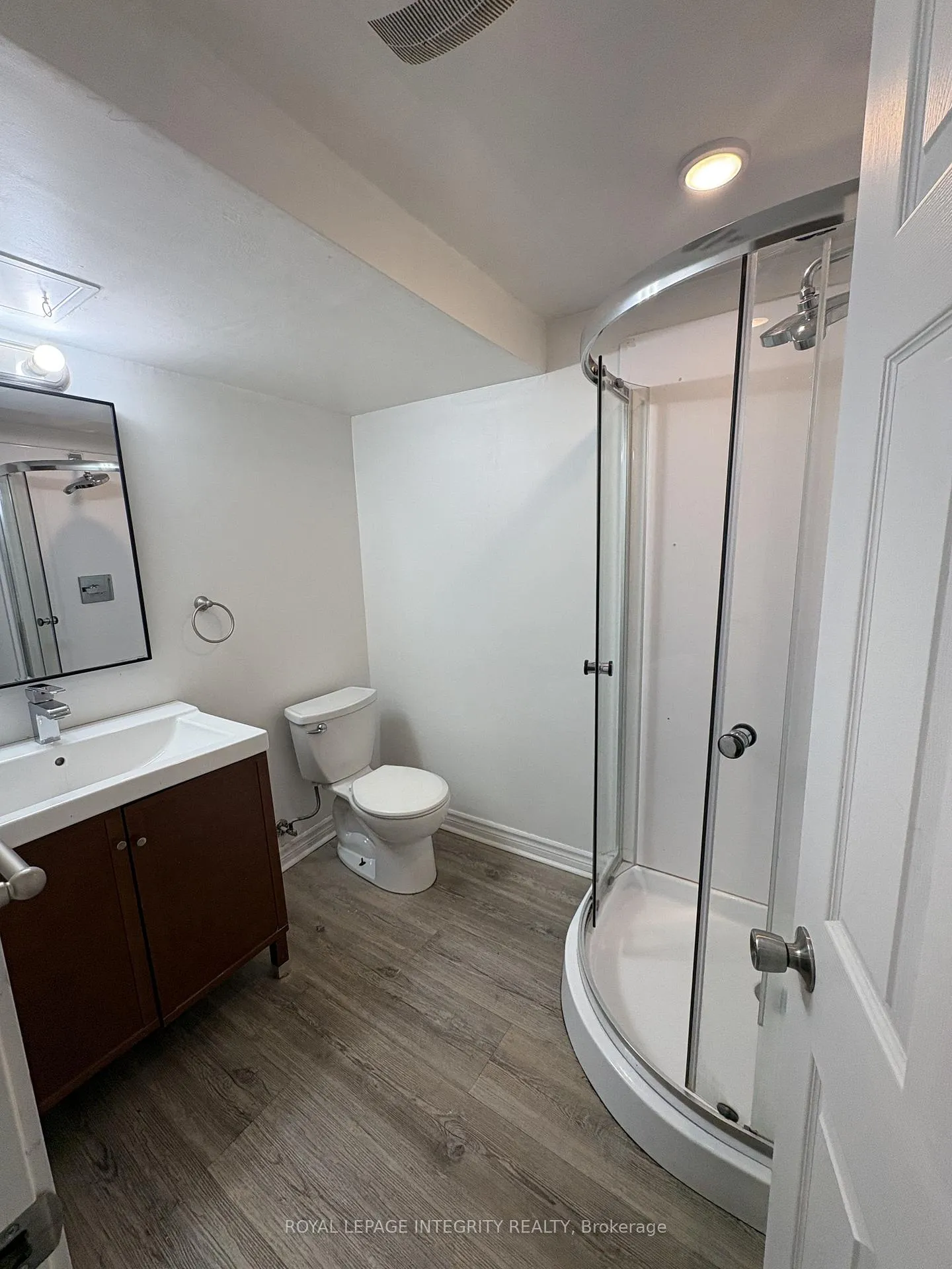 Photo 18 of Unit B, 1171 Checkers Road, Ottawa, Bel Air Park — HOMEH