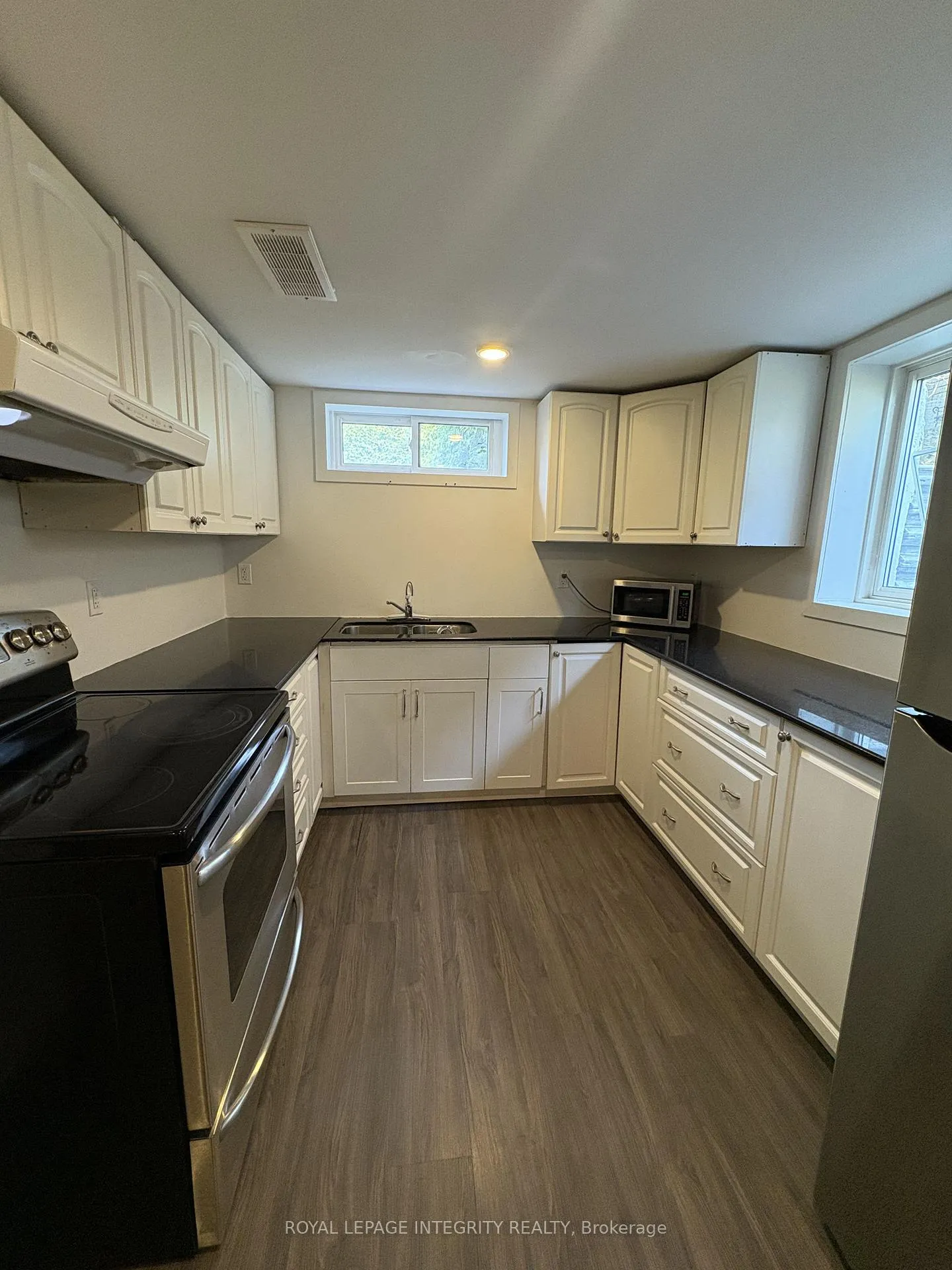 Photo 23 of Unit B, 1171 Checkers Road, Ottawa, Bel Air Park — HOMEH