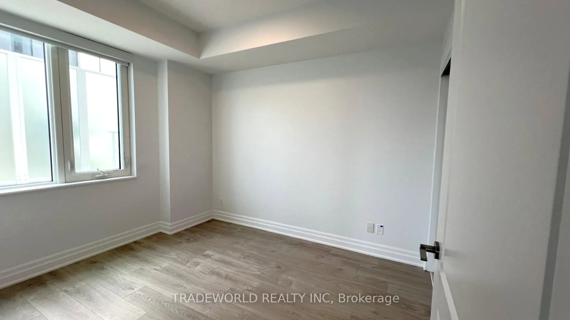 Photo 6 of Unit 707, 10 Rouge Valley Drive W, Markham, Unionville — HOMEH