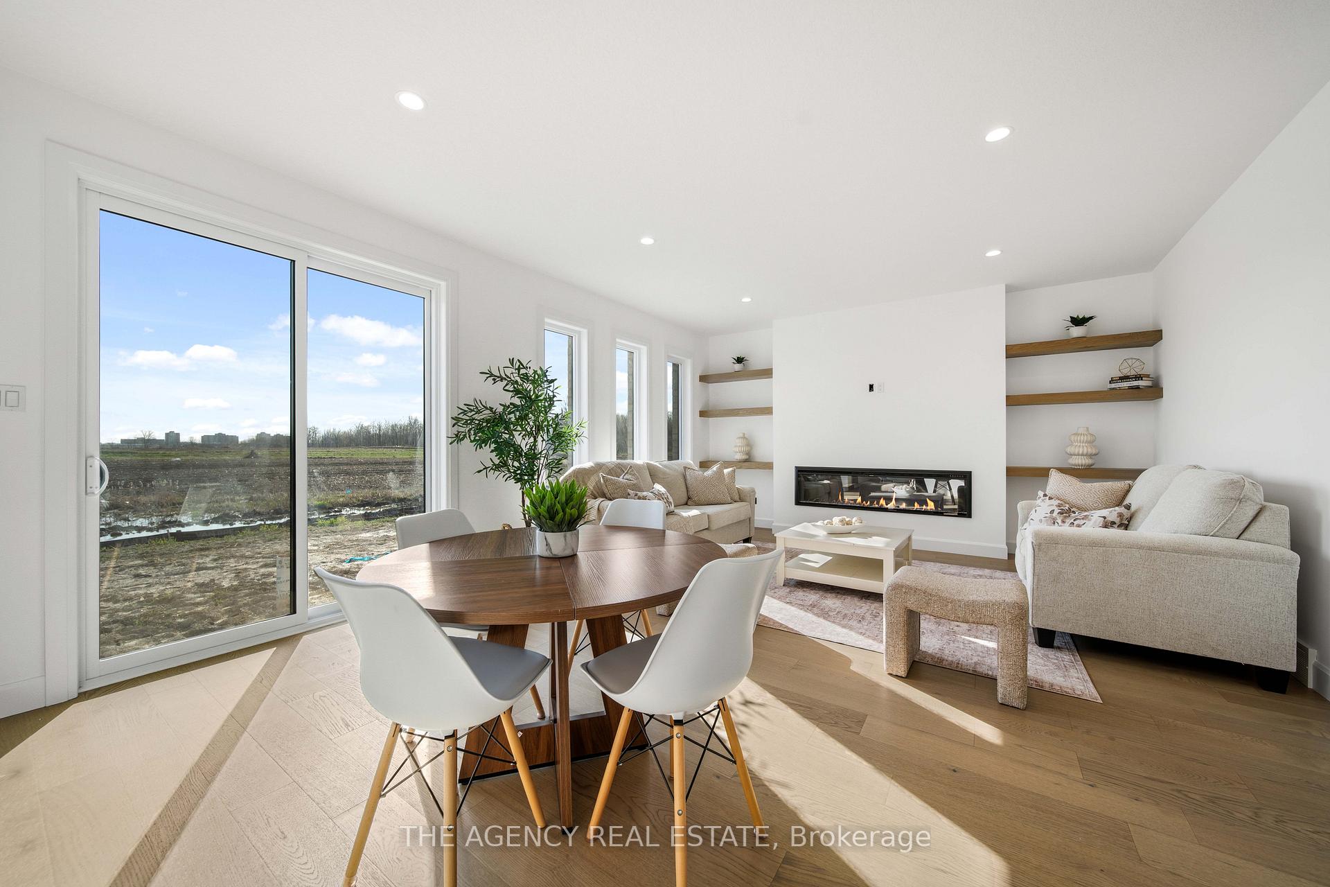Photo 10 of 3140 Regiment Road W, London, South V — HOMEH