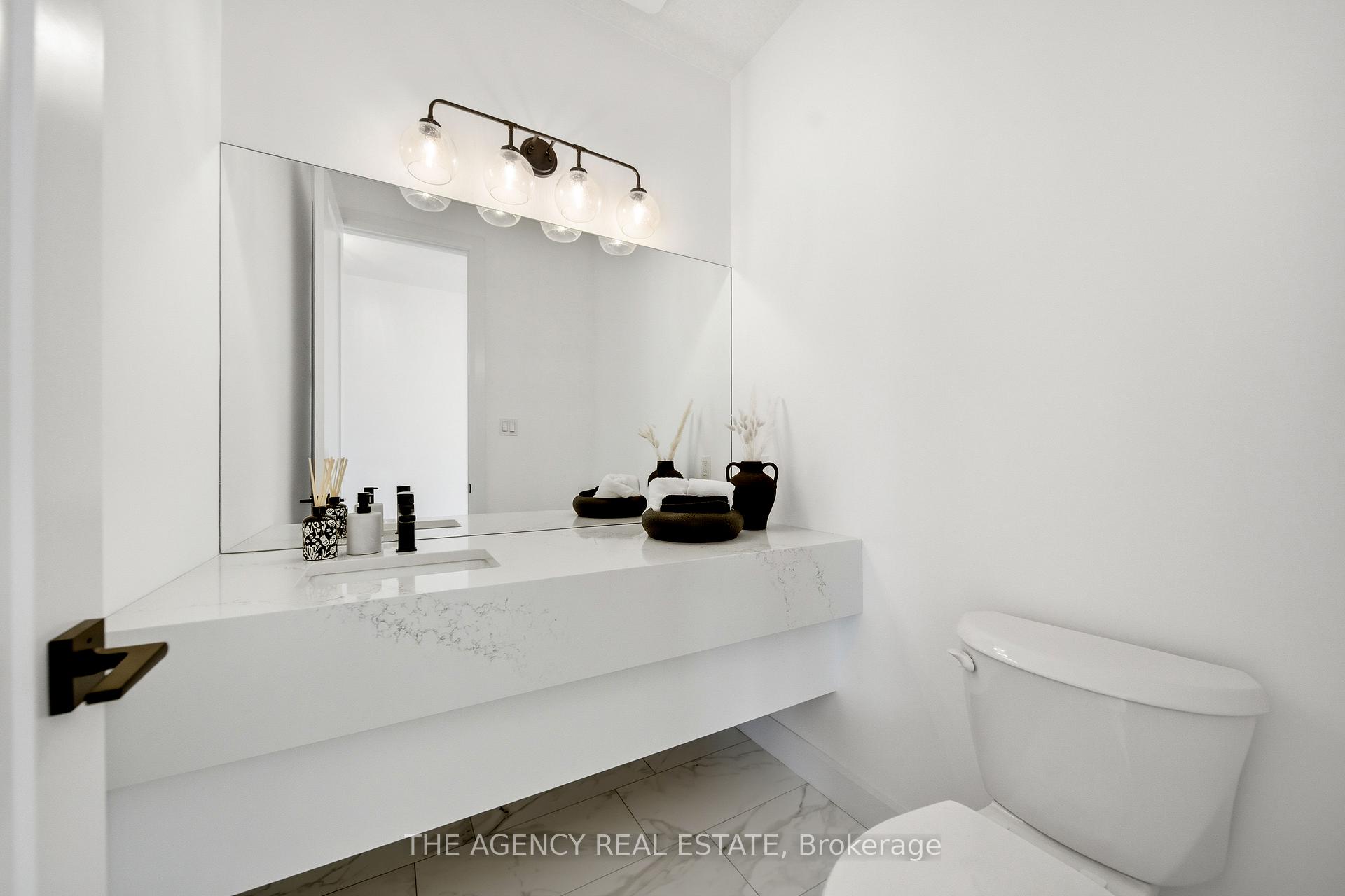 Photo 15 of 3140 Regiment Road W, London, South V — HOMEH