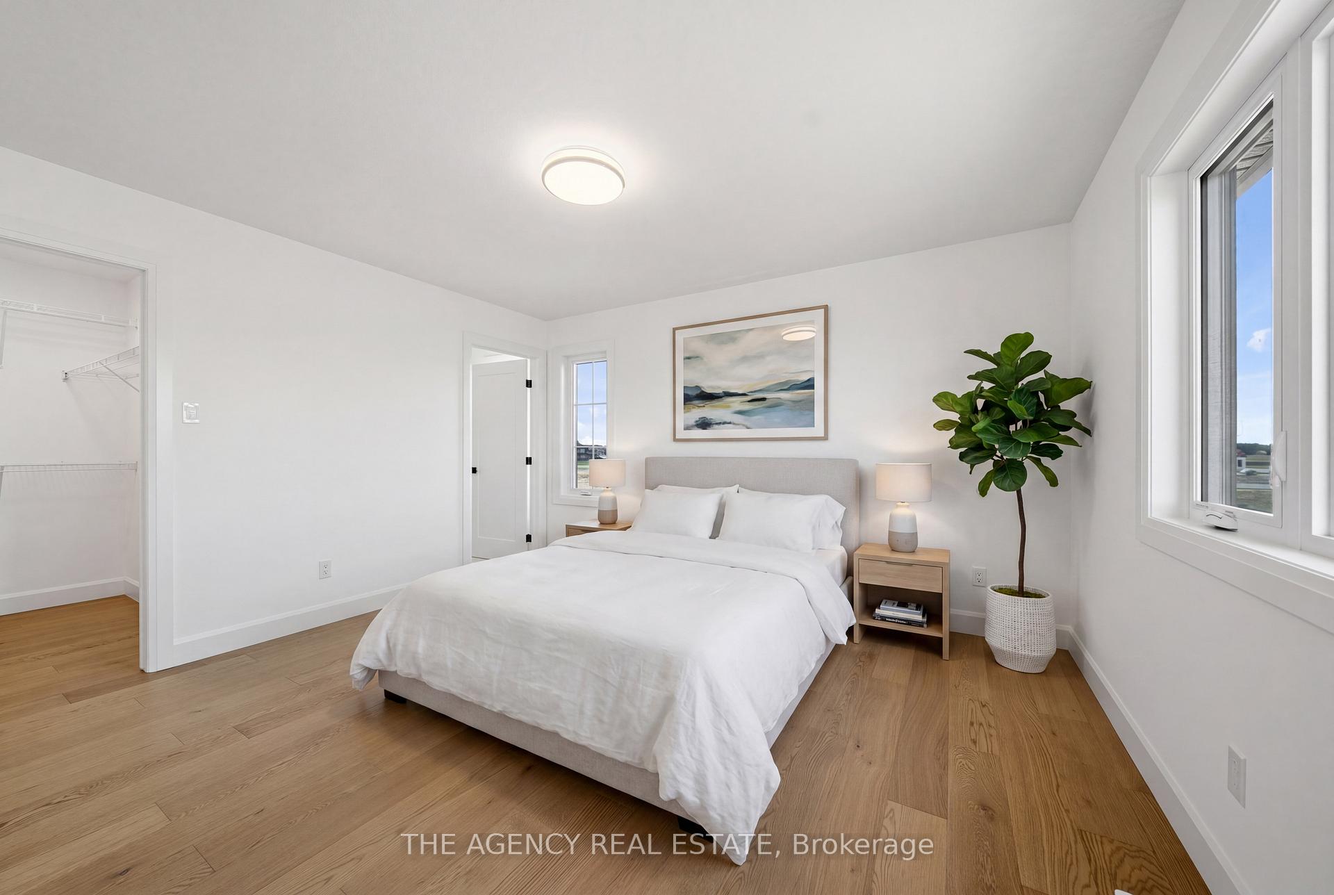 Photo 18 of 3140 Regiment Road W, London, South V — HOMEH