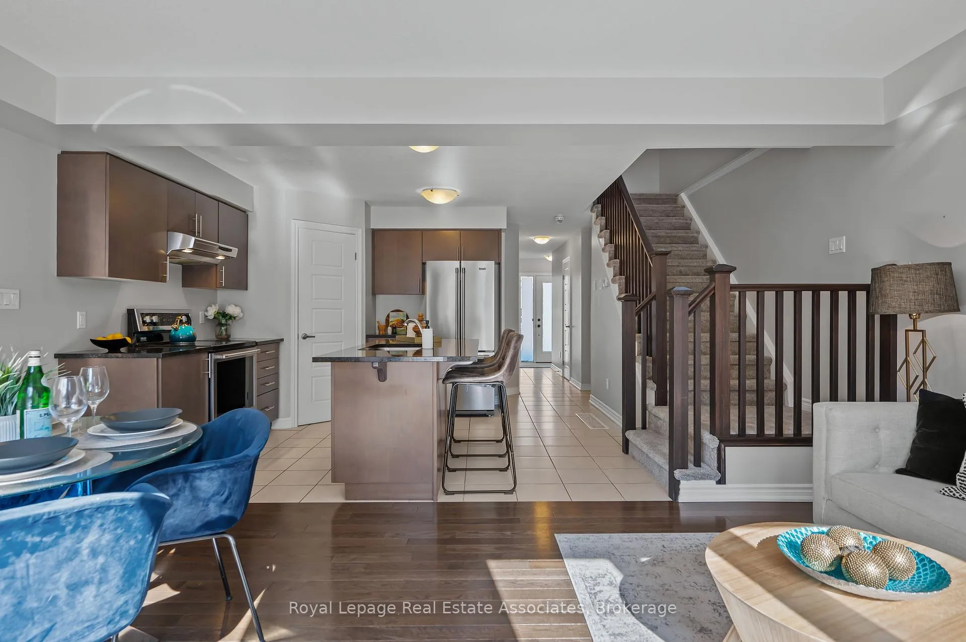 Photo 7 of 70 Hawkins Drive, Guelph, Pineridge/Westminster Woods — HOMEH