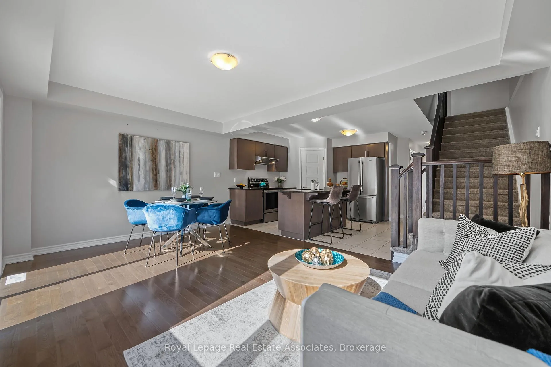 Photo 15 of 70 Hawkins Drive, Guelph, Pineridge/Westminster Woods — HOMEH