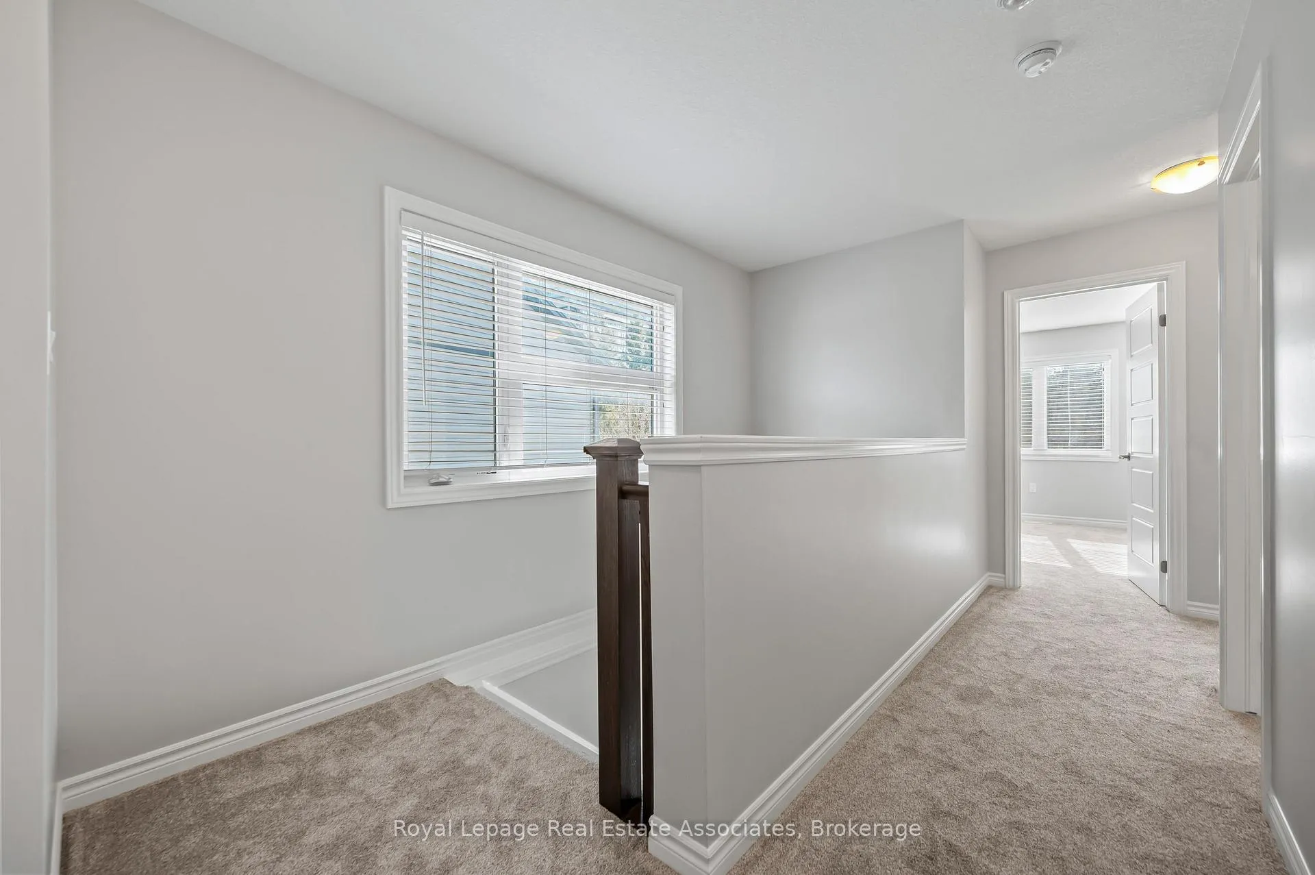 Photo 18 of 70 Hawkins Drive, Guelph, Pineridge/Westminster Woods — HOMEH