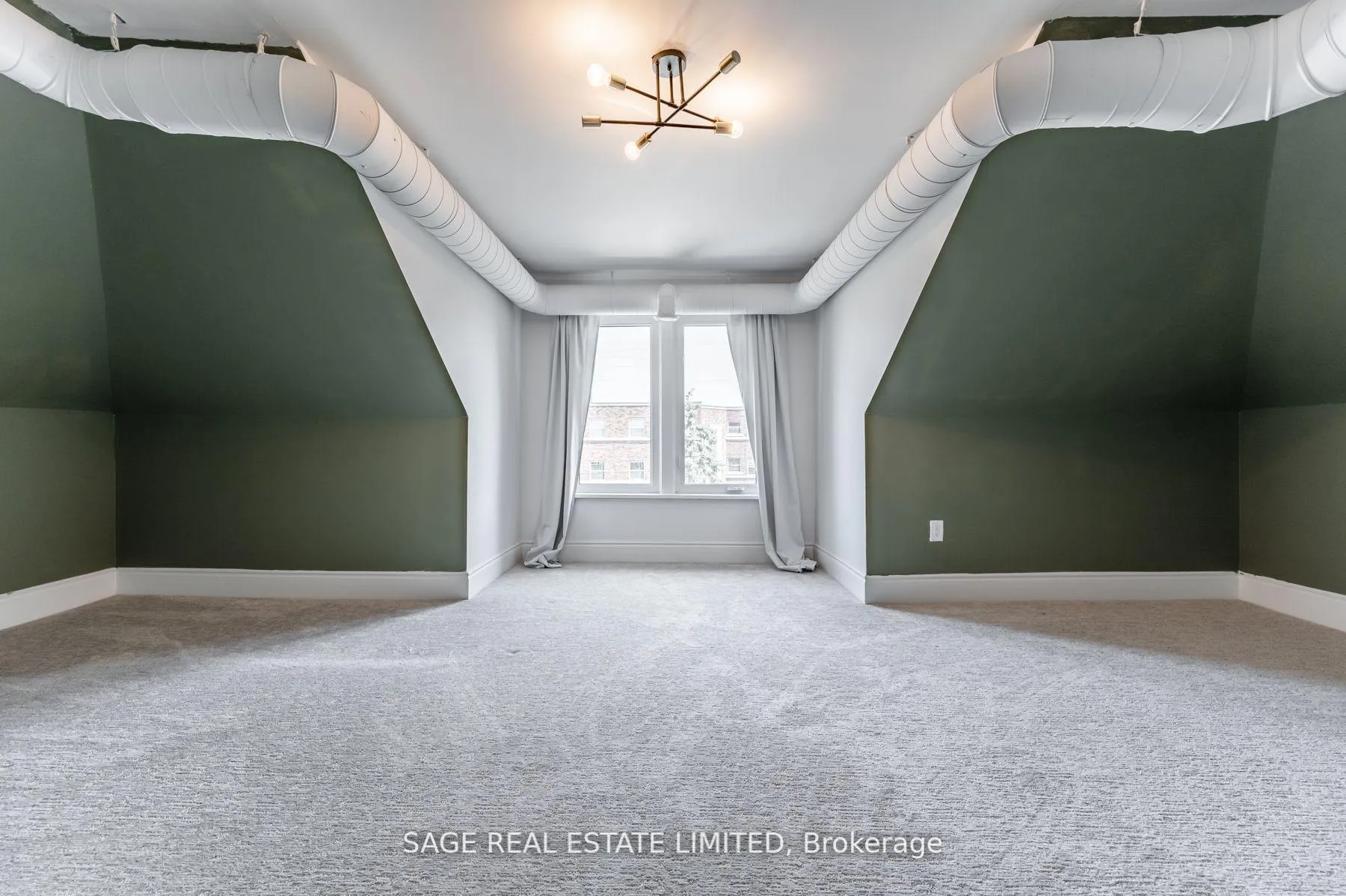 Photo 2 of Unit 3rd, 459 Aberdeen Avenue, Hamilton, Kirkendall — HOMEH