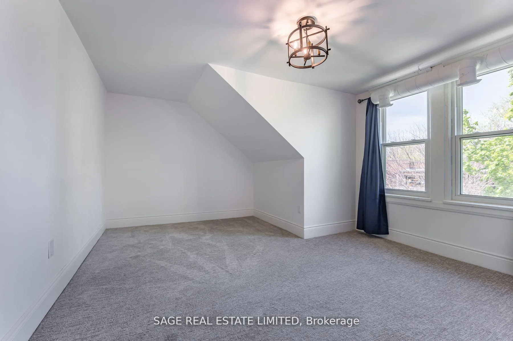 Photo 7 of Unit 3rd, 459 Aberdeen Avenue, Hamilton, Kirkendall — HOMEH