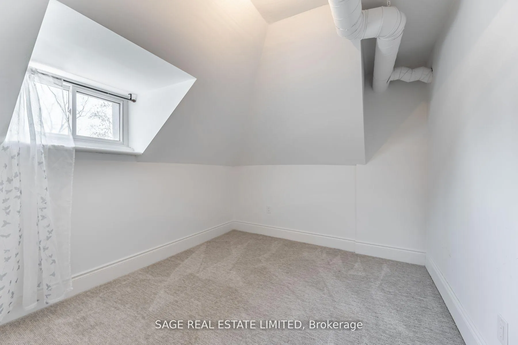 Photo 10 of Unit 3rd, 459 Aberdeen Avenue, Hamilton, Kirkendall — HOMEH