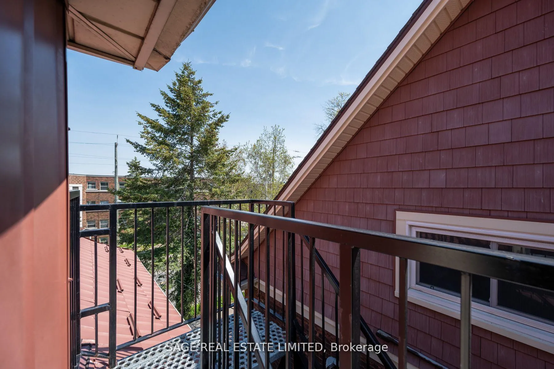 Photo 16 of Unit 3rd, 459 Aberdeen Avenue, Hamilton, Kirkendall — HOMEH