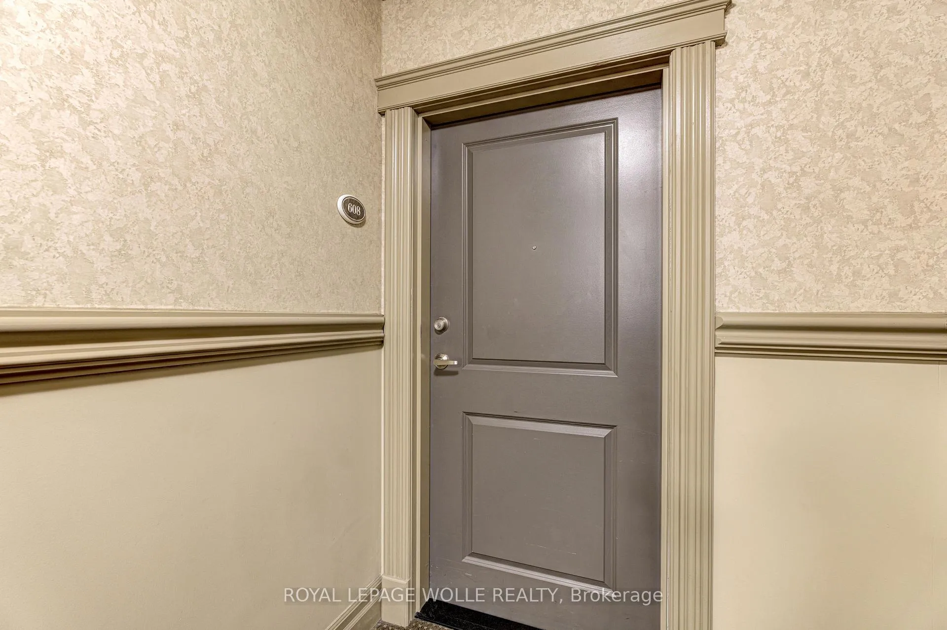 Photo 8 of Unit 608, 539 Belmont Avenue W, Kitchener — HOMEH