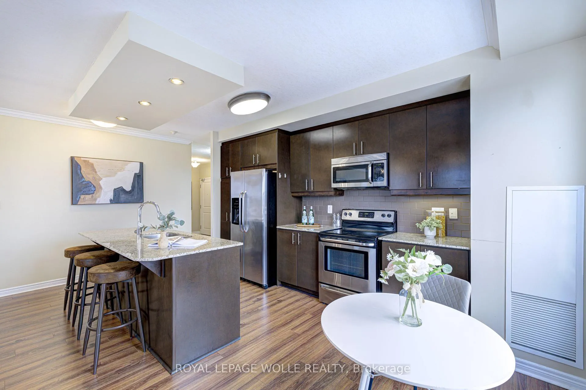 Photo 14 of Unit 608, 539 Belmont Avenue W, Kitchener — HOMEH