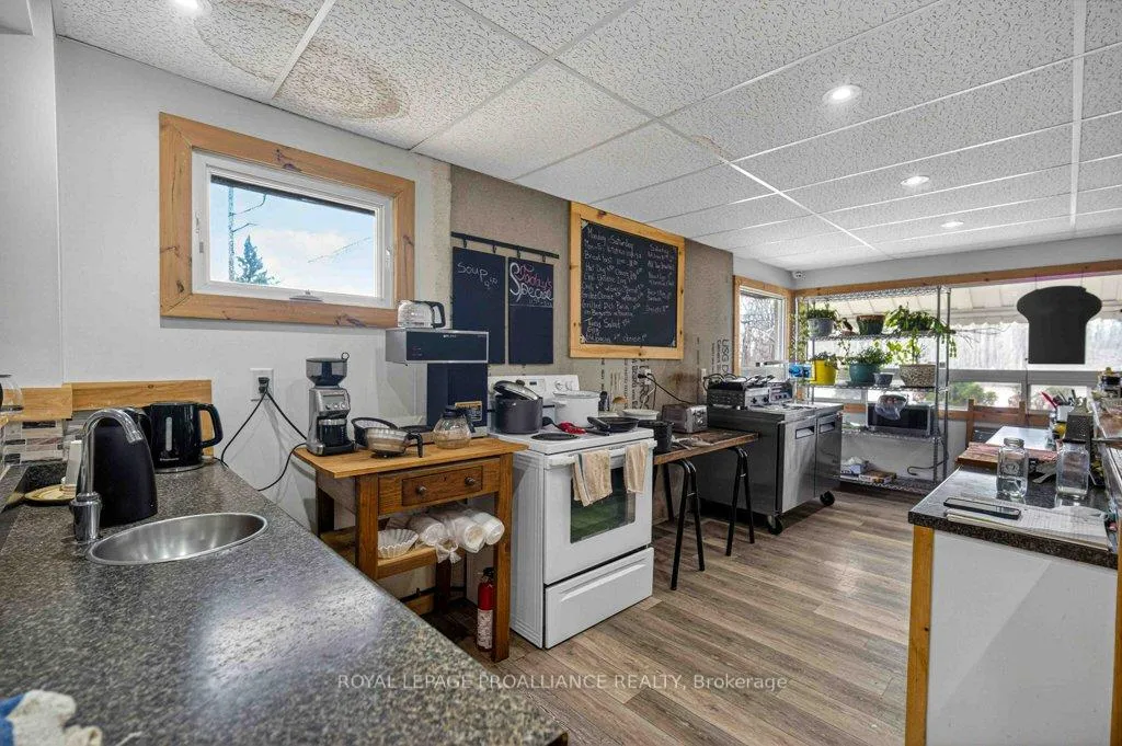 Photo 6 of 4007 County 6 Road, North Kawartha — HOMEH