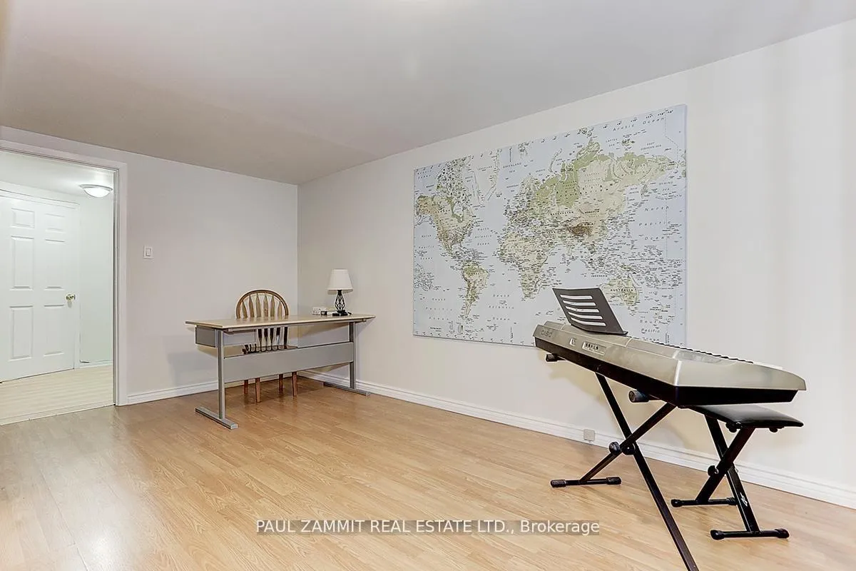 Photo 25 of 116 Rejane Crescent, Vaughan, Crestwood-Springfarm-Yorkhill — HOMEH