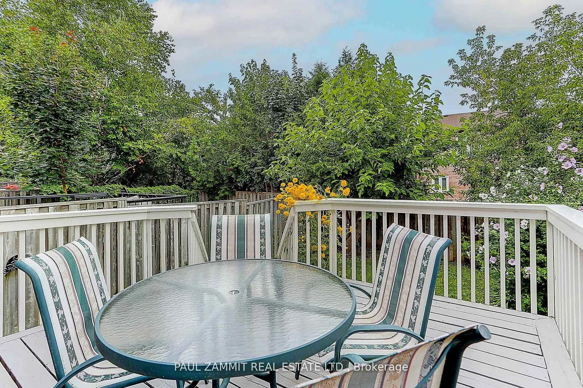 Photo 28 of 116 Rejane Crescent, Vaughan, Crestwood-Springfarm-Yorkhill — HOMEH