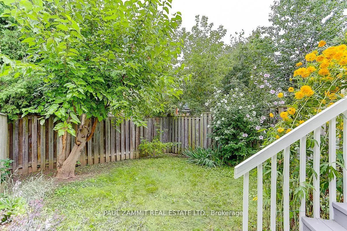Photo 31 of 116 Rejane Crescent, Vaughan, Crestwood-Springfarm-Yorkhill — HOMEH