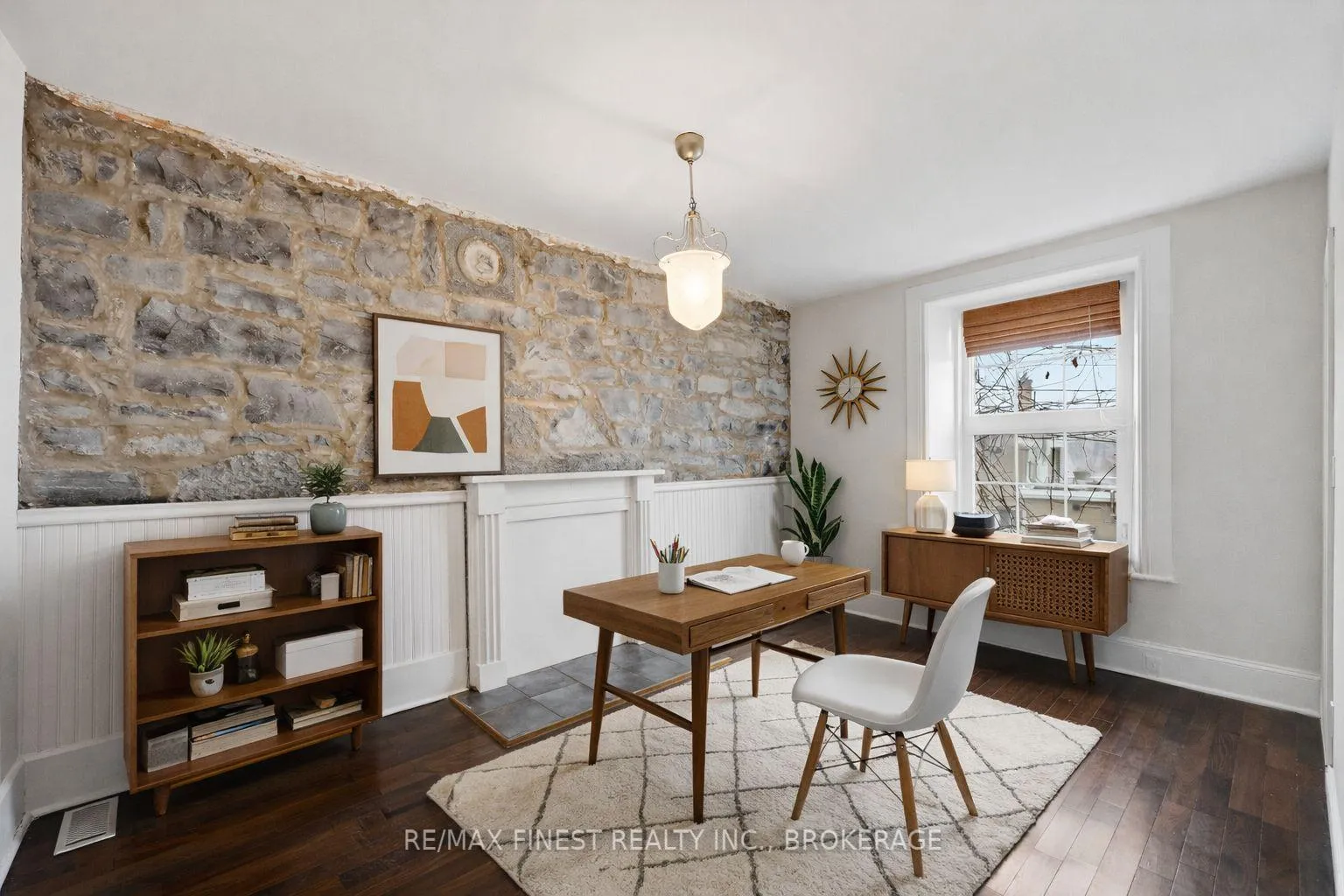 Photo 22 of 110 Yonge Street, Kingston, Central City West — HOMEH