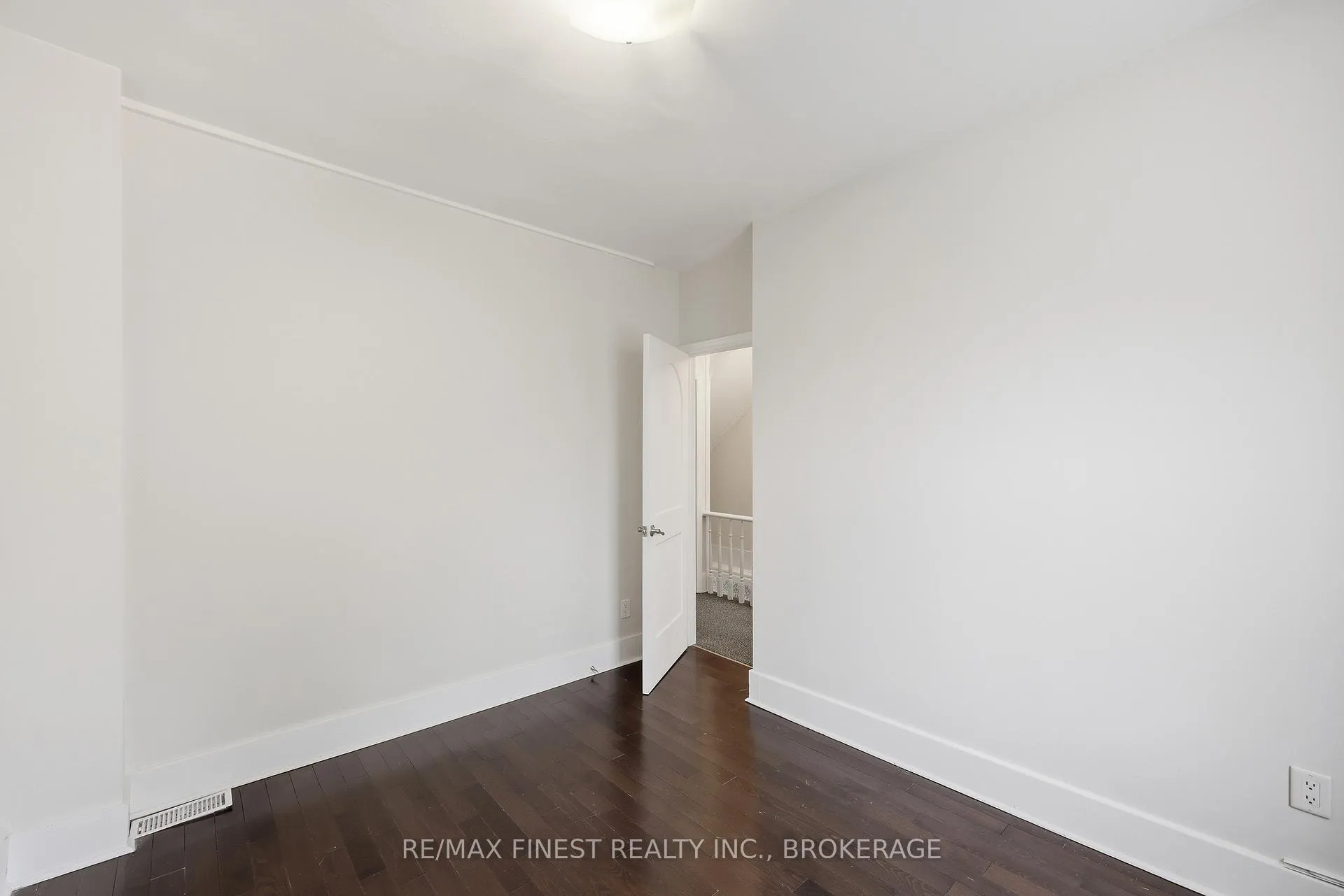Photo 28 of 110 Yonge Street, Kingston, Central City West — HOMEH