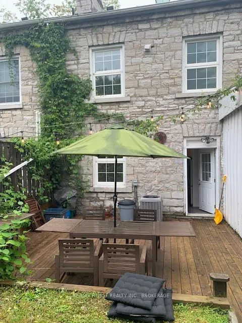 Photo 38 of 110 Yonge Street, Kingston, Central City West — HOMEH