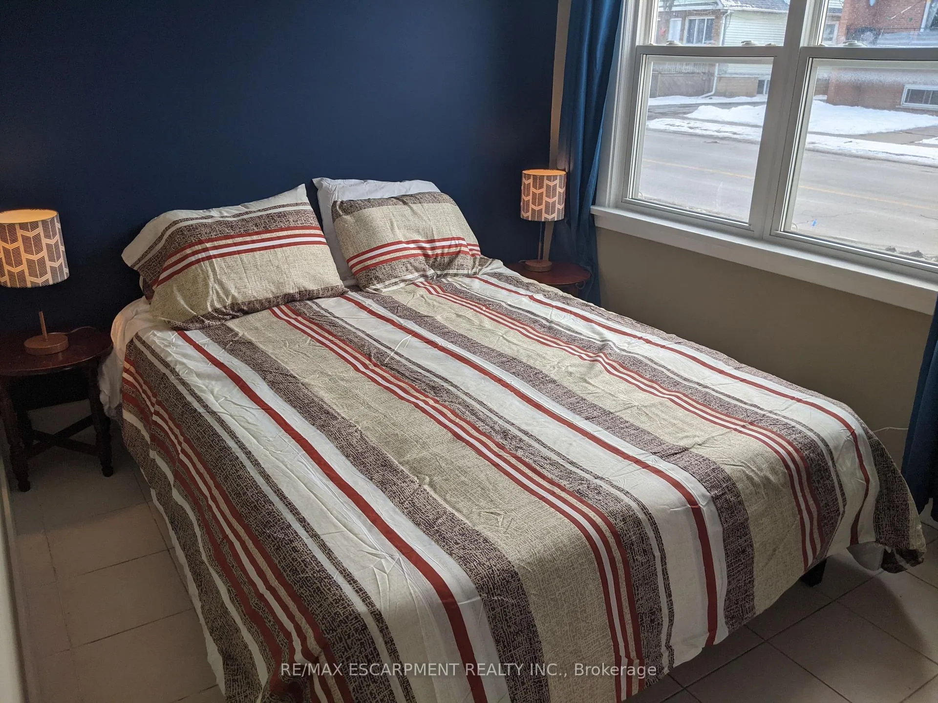 Photo 3 of Unit 4, 63 Pelham Road E, St. Catharines, Western Hill — HOMEH