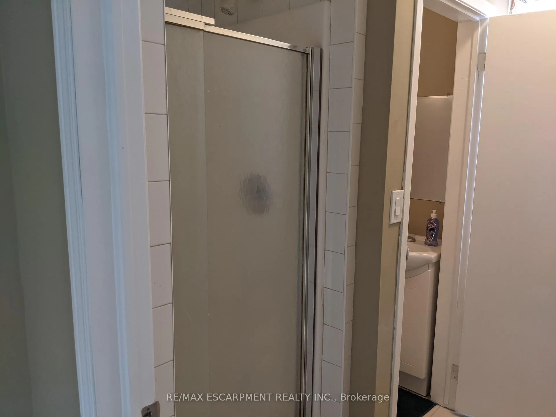 Photo 10 of Unit 4, 63 Pelham Road E, St. Catharines, Western Hill — HOMEH