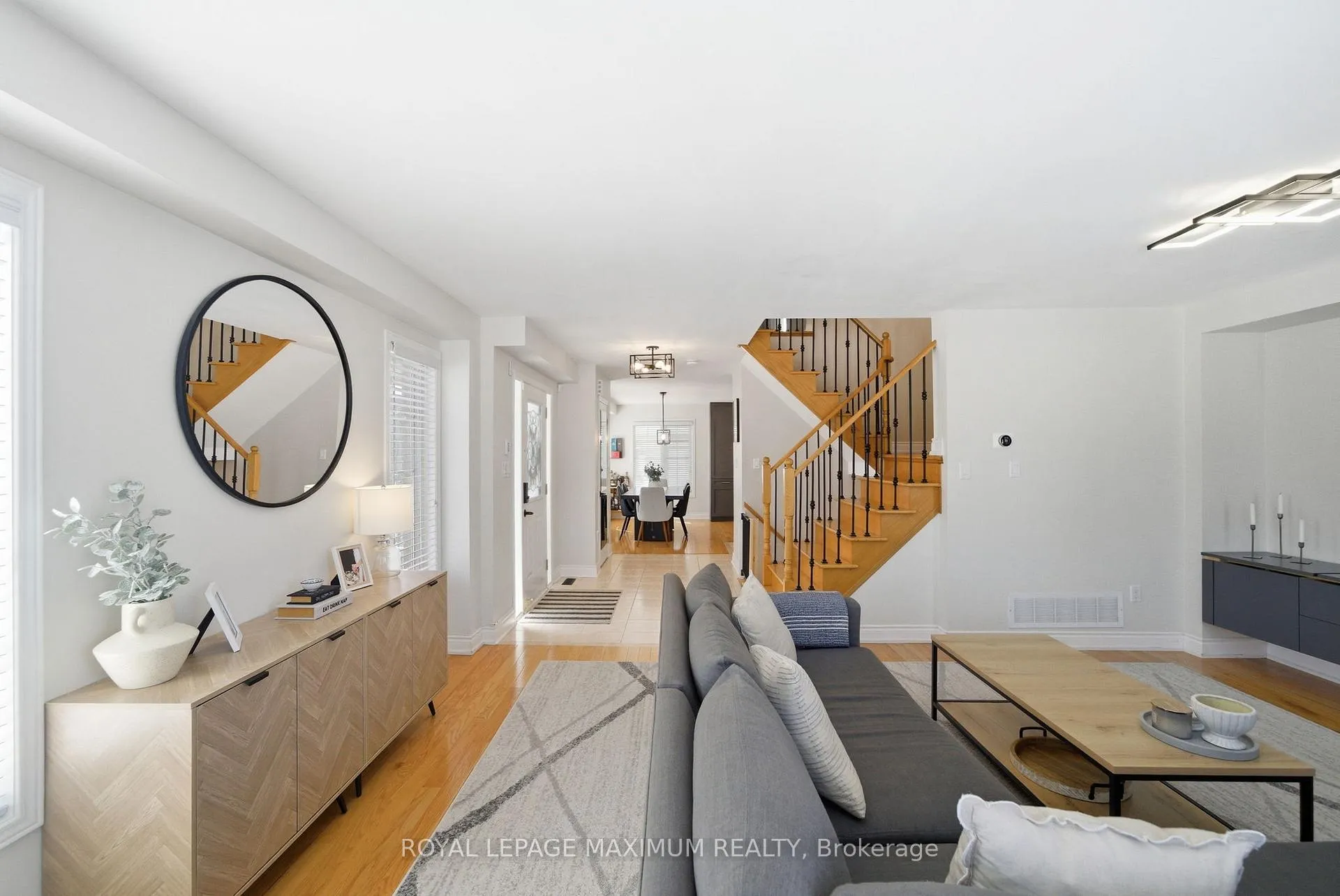 Photo 11 of 2 Castle Park Boulevard, Vaughan, Sonoma Heights — HOMEH